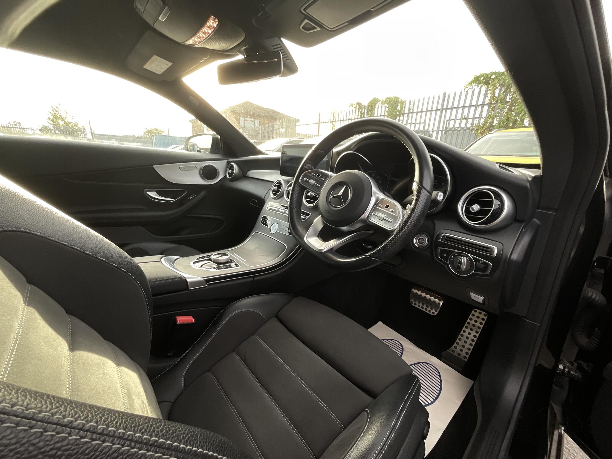 Mercedes-Benz C-Class view 7