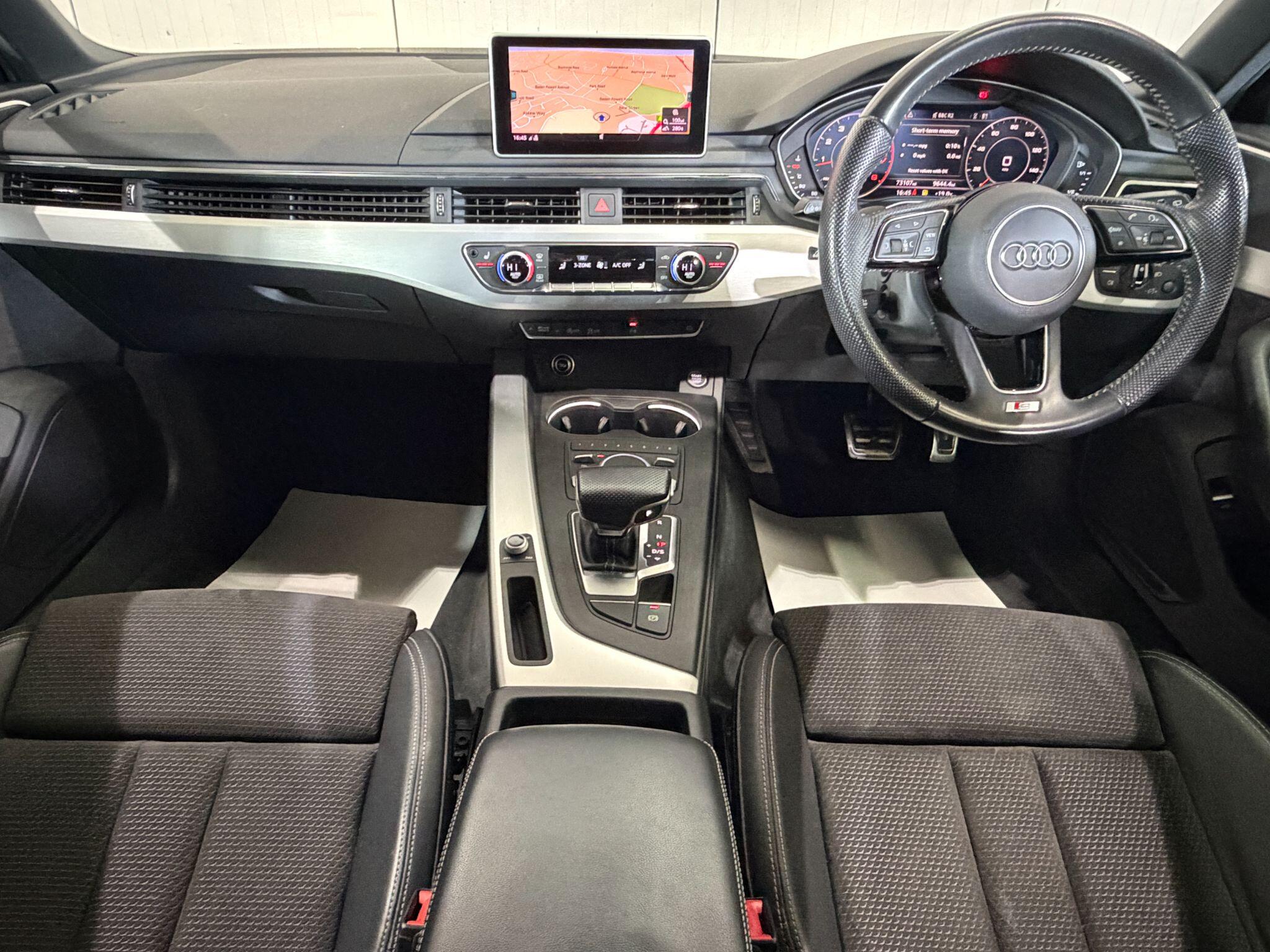 Audi A4 view 15