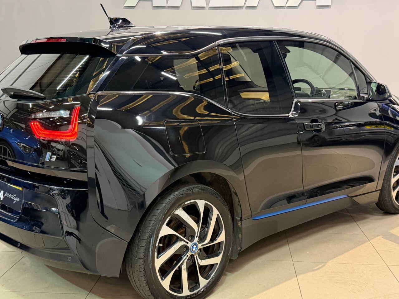 BMW I3 view 9