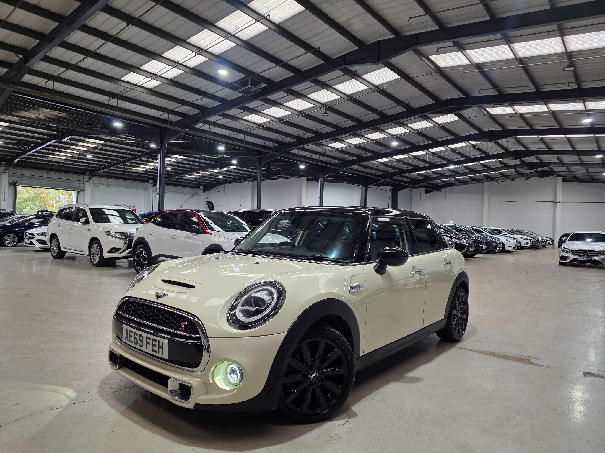 2019 Mini Hatch in White for sale