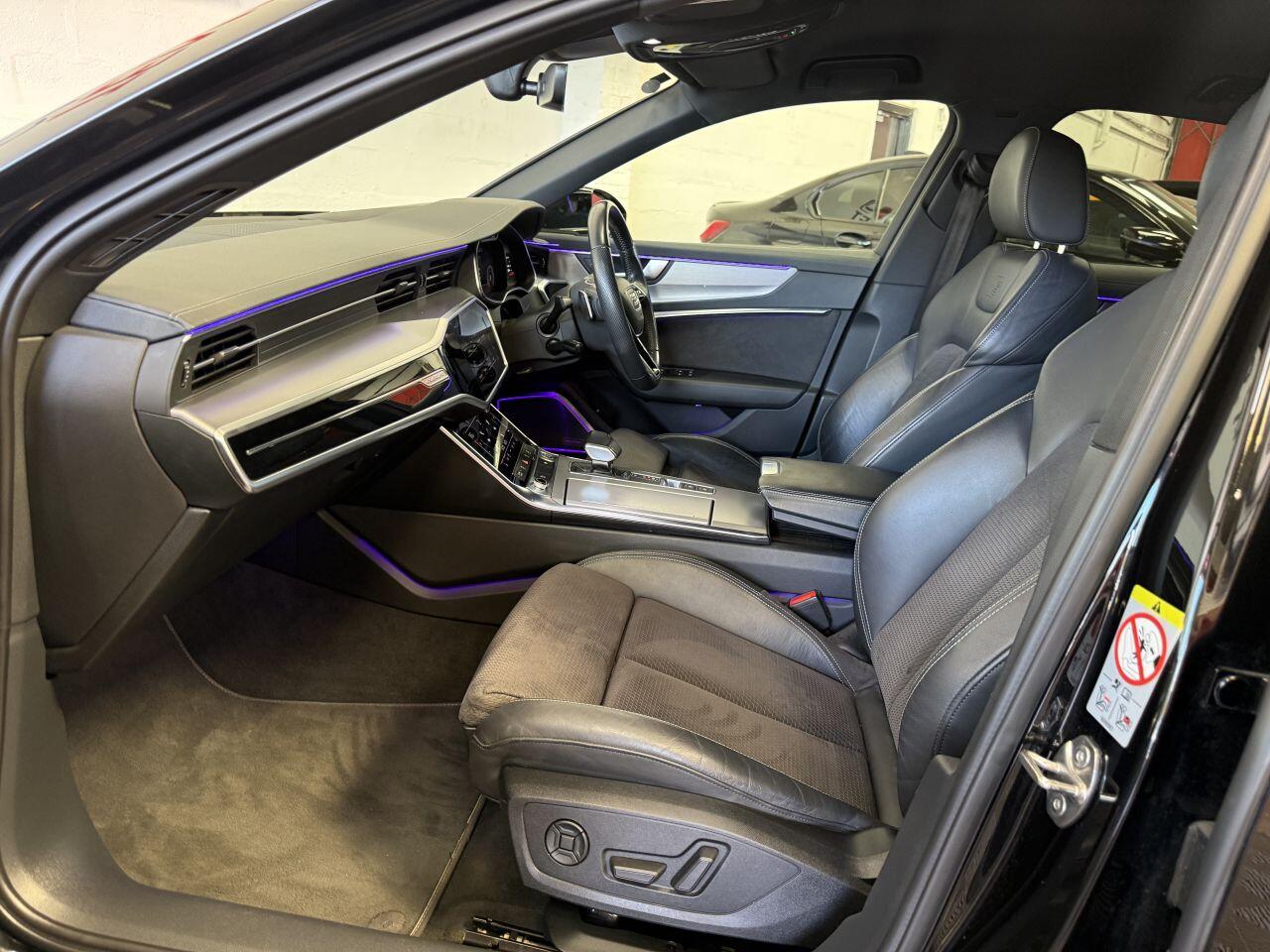 Audi A6 Saloon view 59