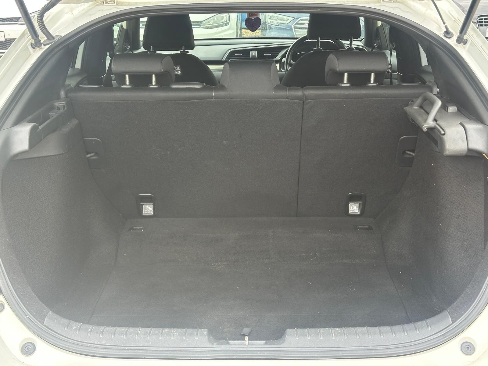 Honda Civic view 28