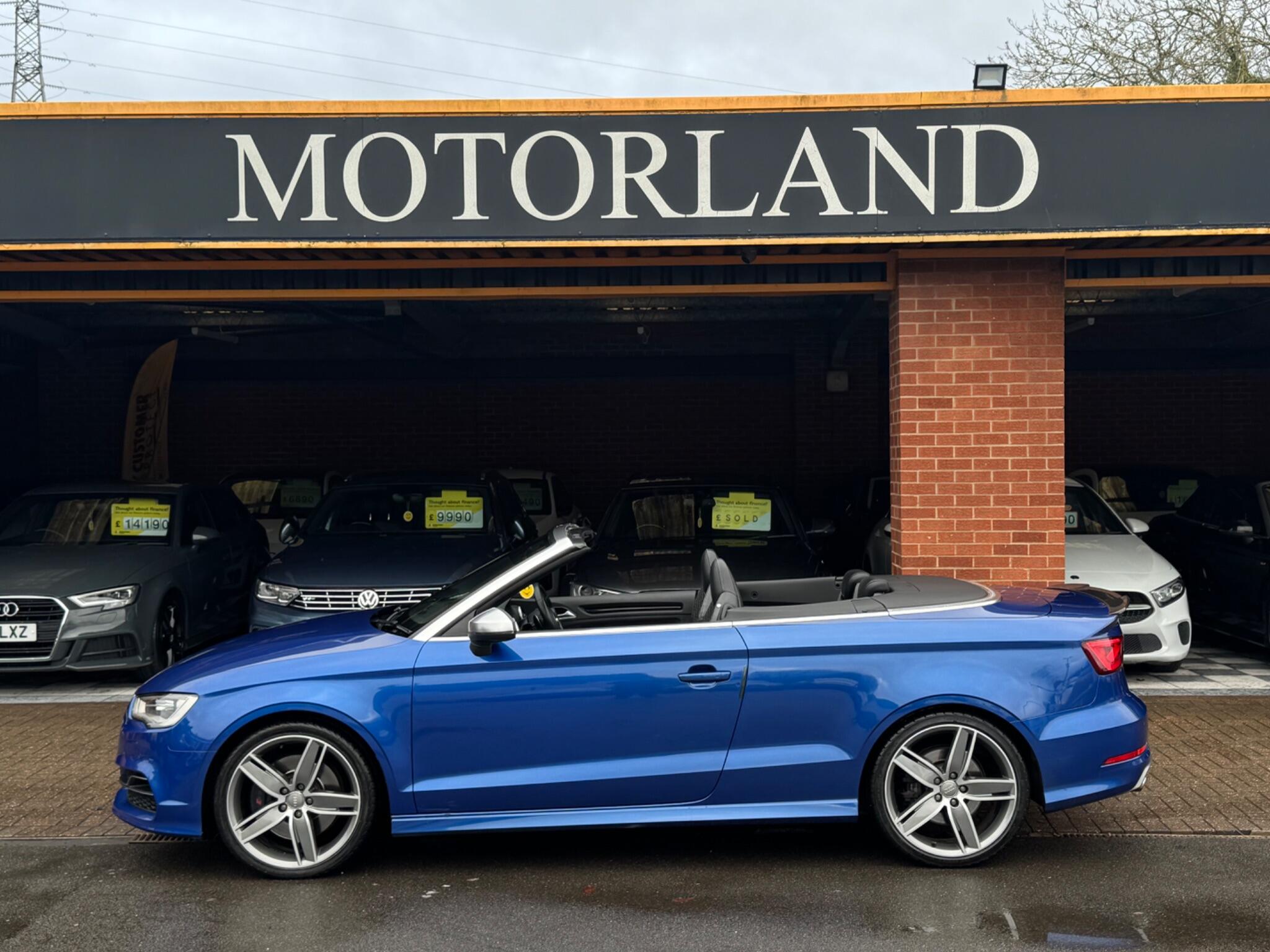 Audi Cabriolet view 6