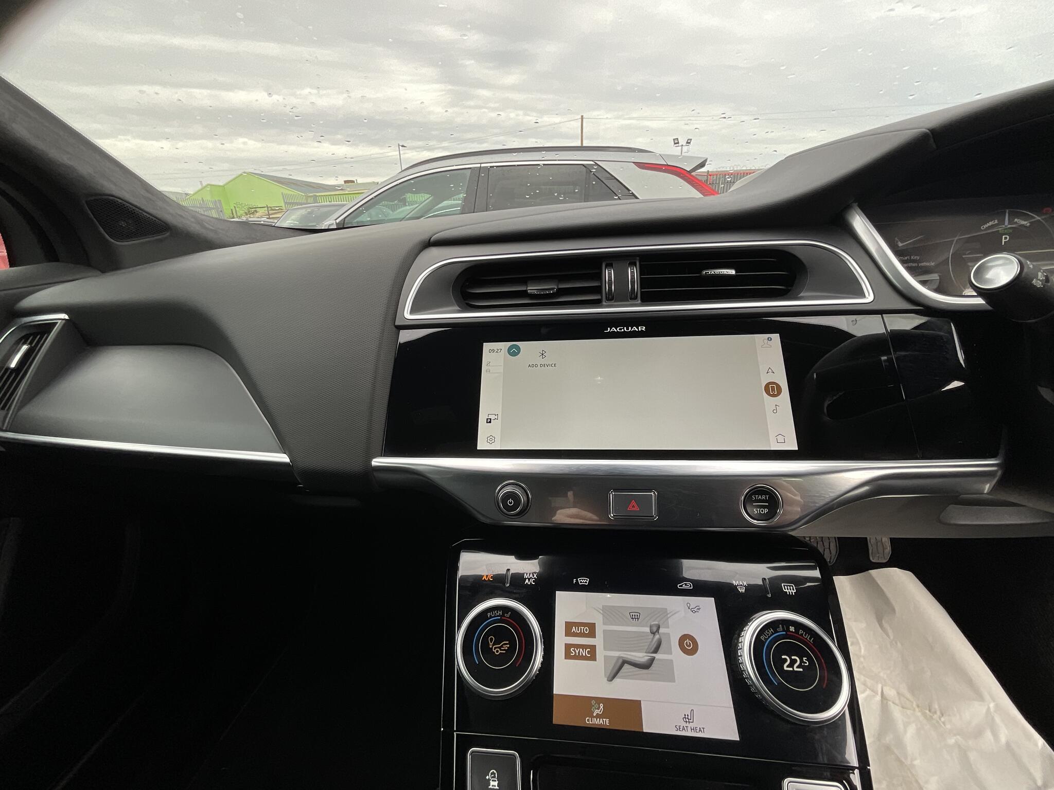 Jaguar I-Pace view 27