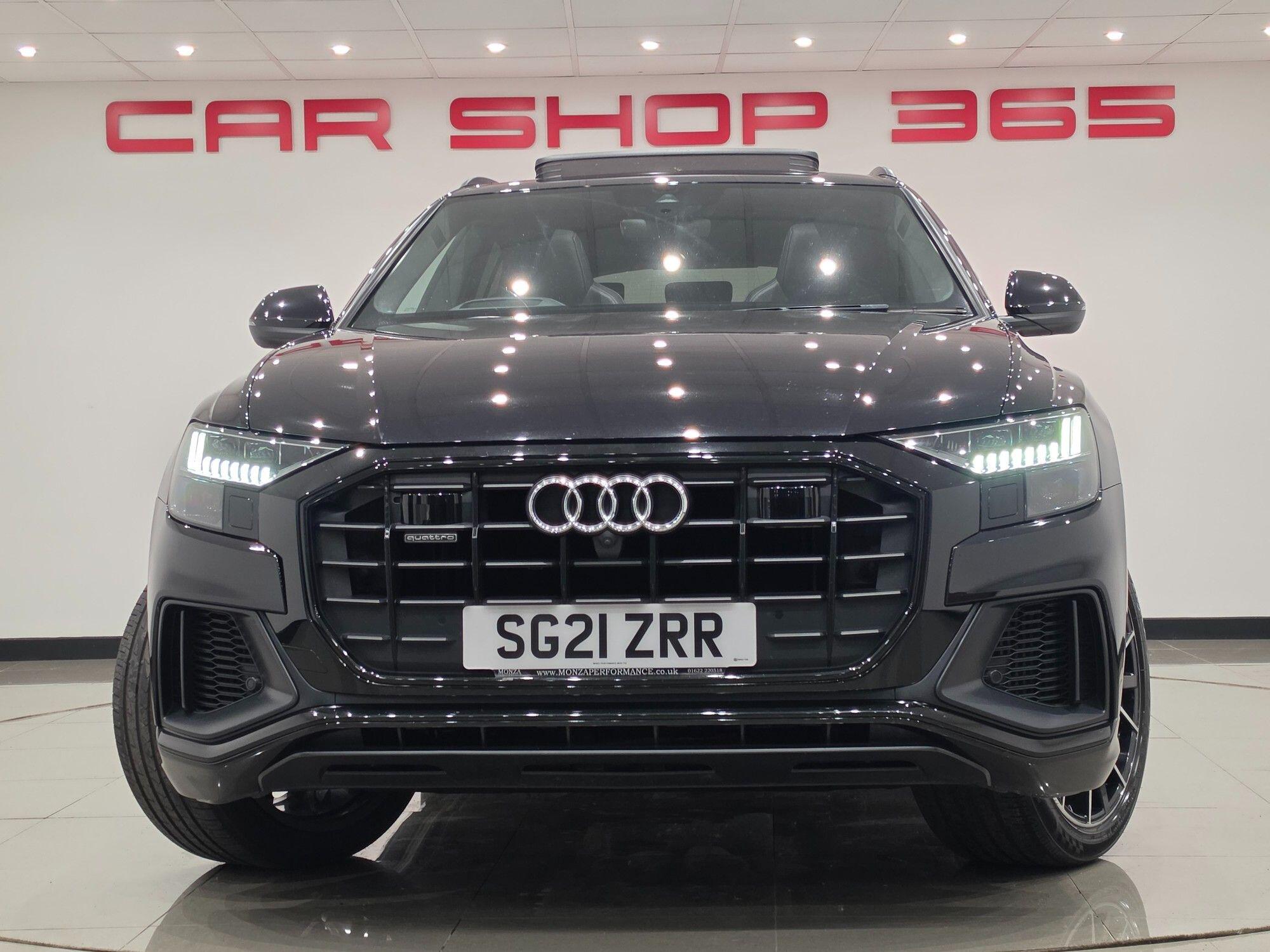 Audi Q8 view 79