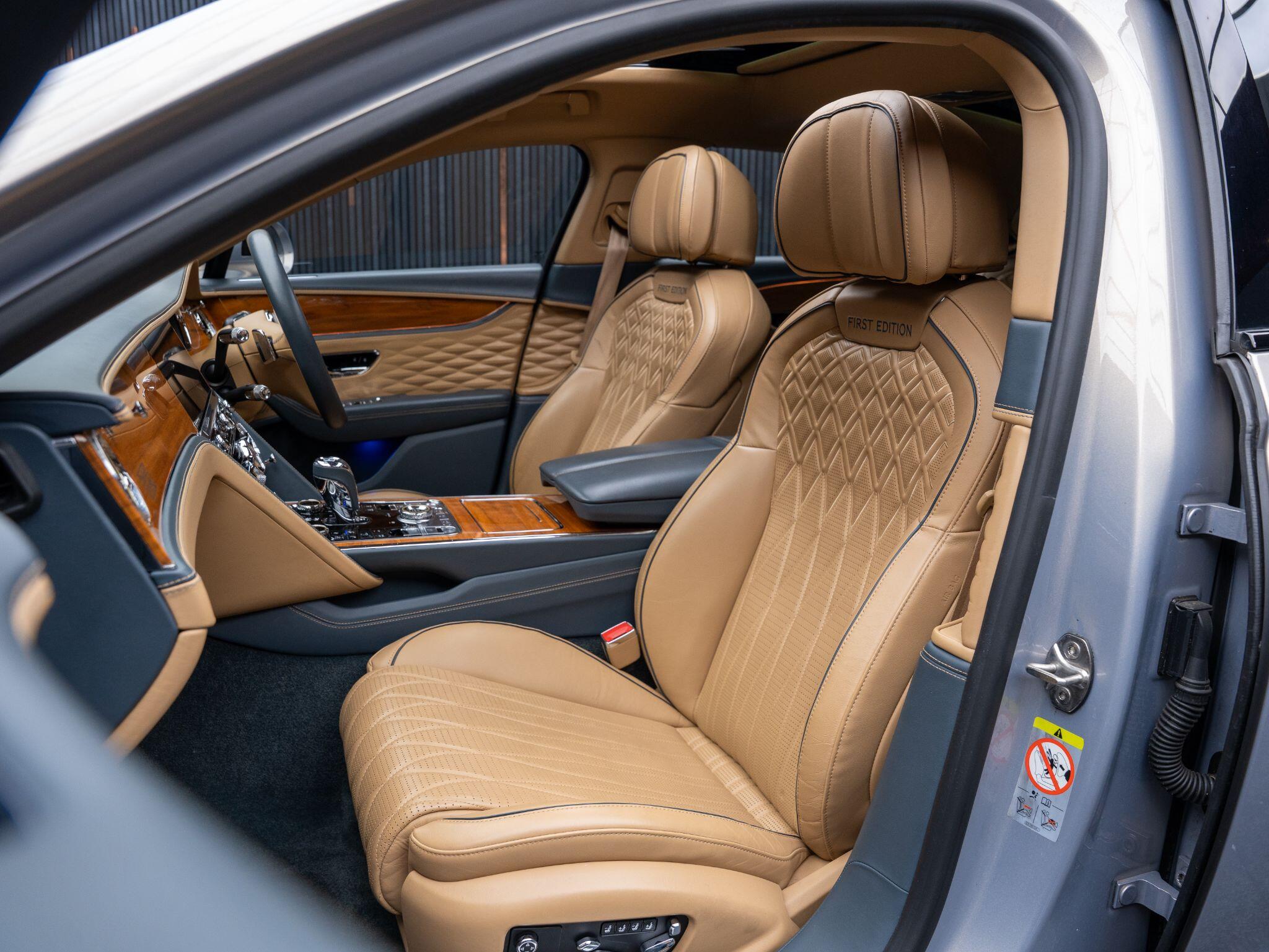 Bentley Flying Spur view 48