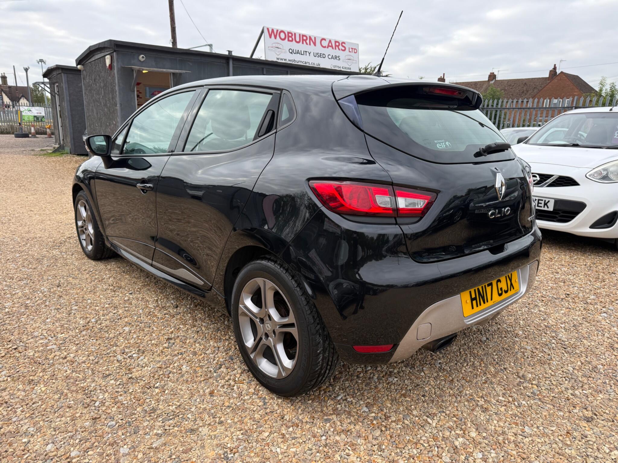 Renault Clio view 6