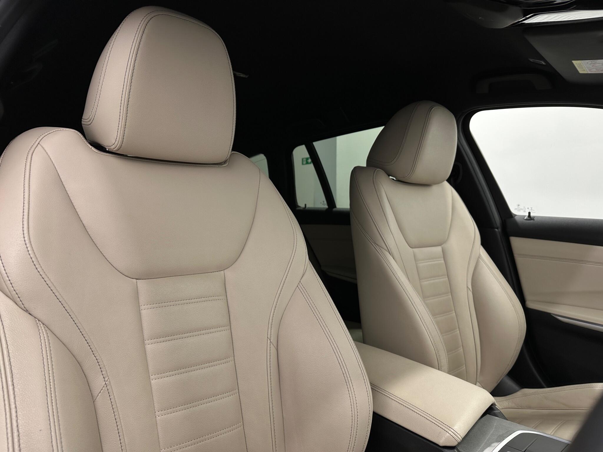 BMW 3 Series view 35
