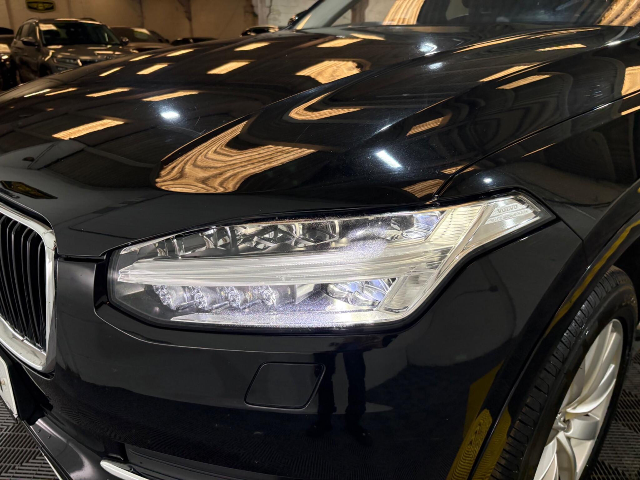 Volvo XC90 view 61