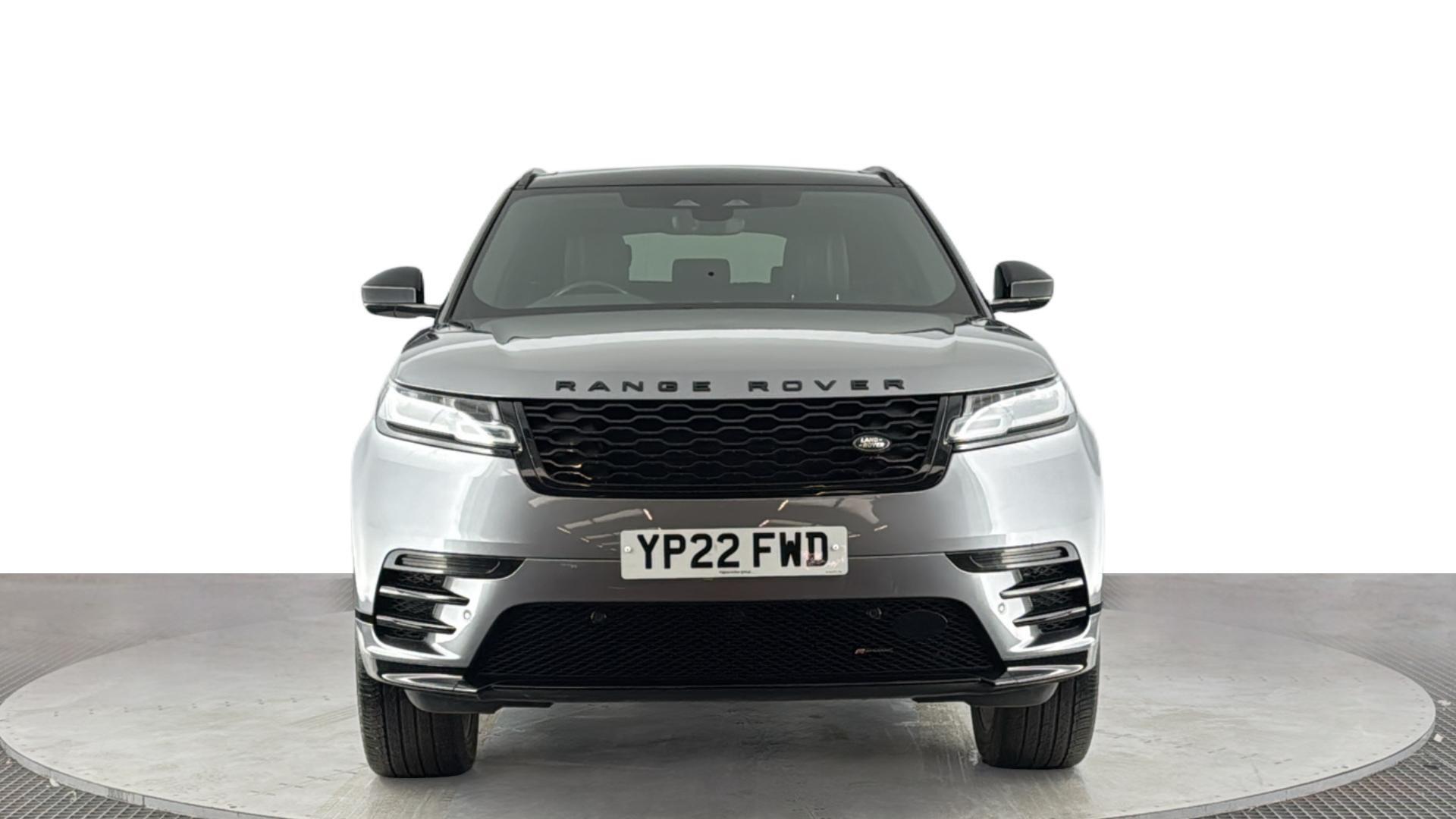 Land Rover Range Rover Velar view 8