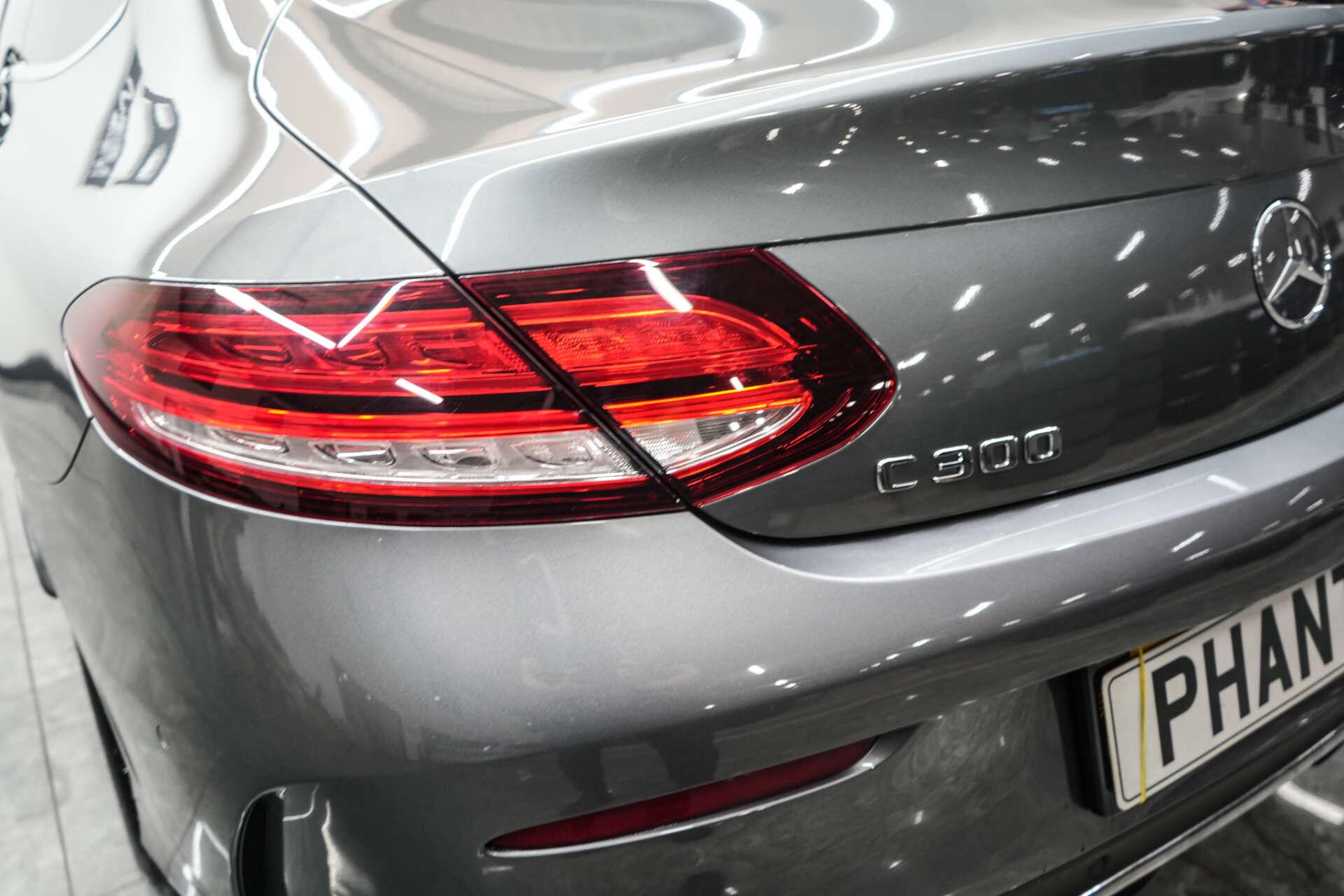 Mercedes-Benz C Class view 10