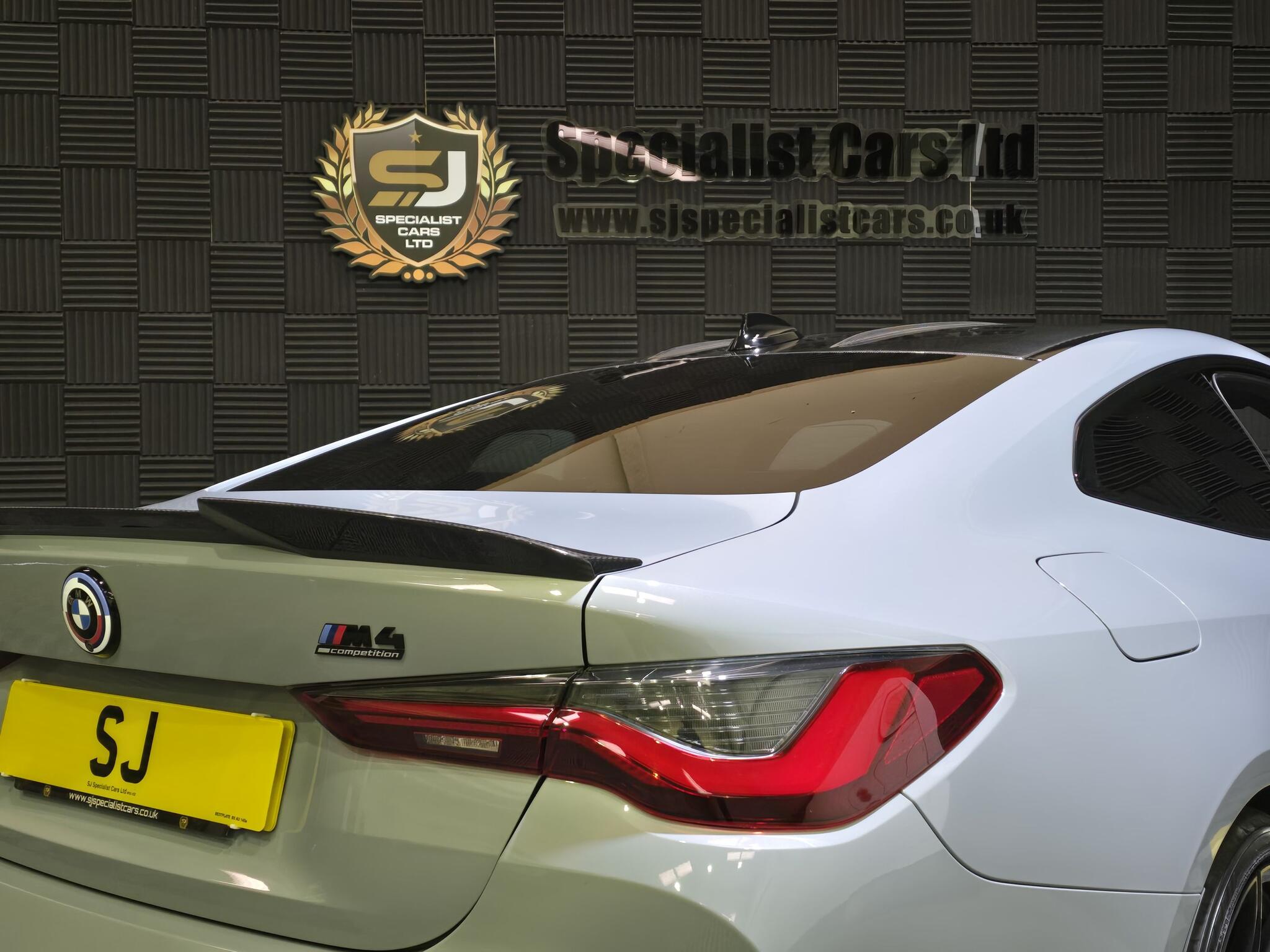 BMW M4 view 27