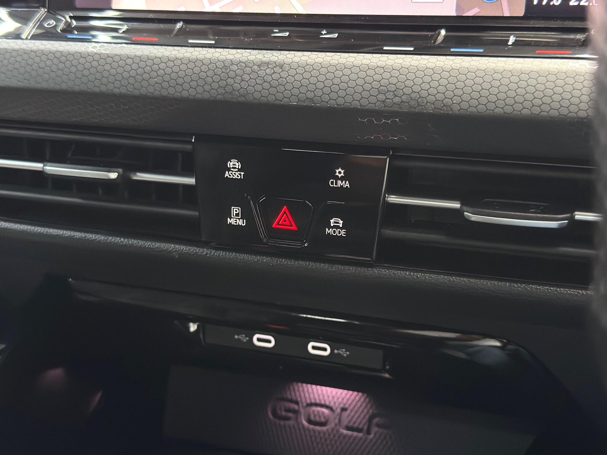 Volkswagen Golf view 32