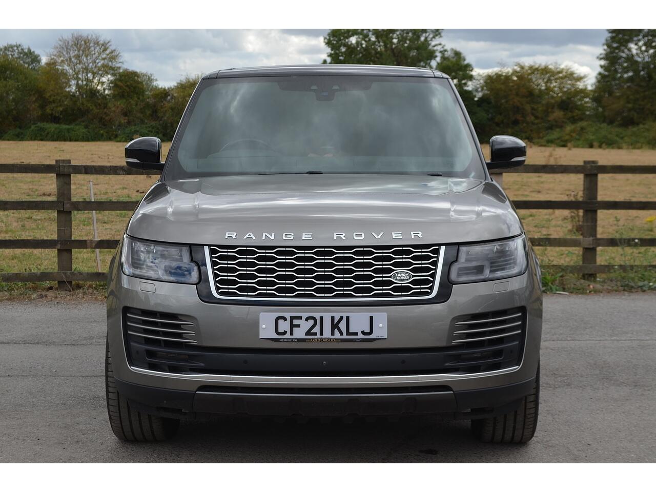 Land Rover Range Rover view 4