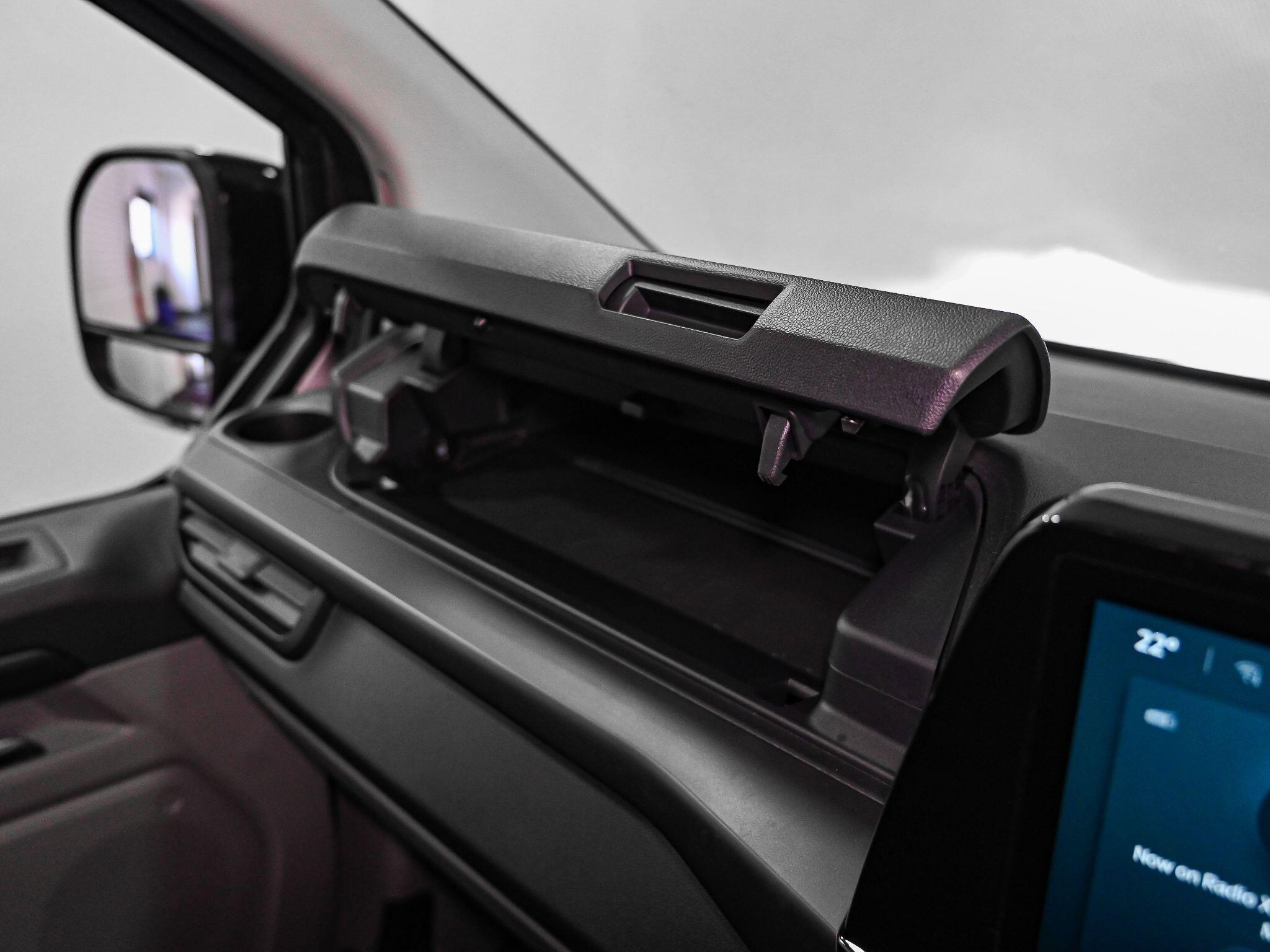 Ford Transit Custom view 24