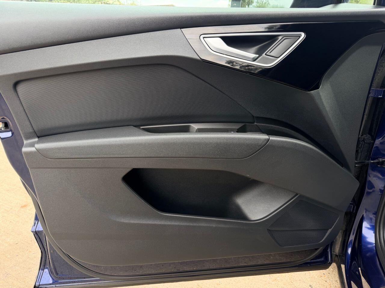 Audi Q4 E-Tron view 23