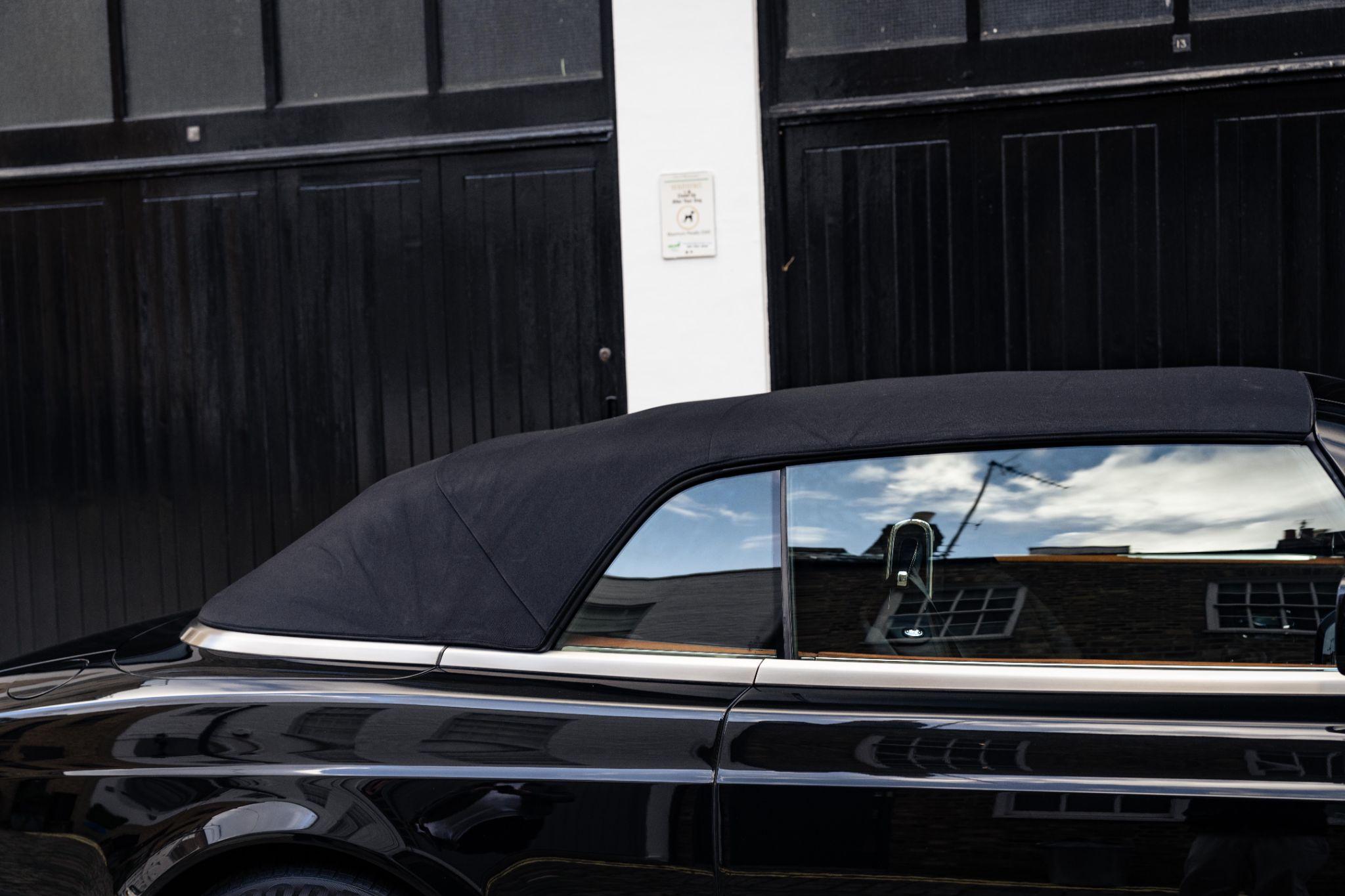 Rolls-Royce Phantom view 57