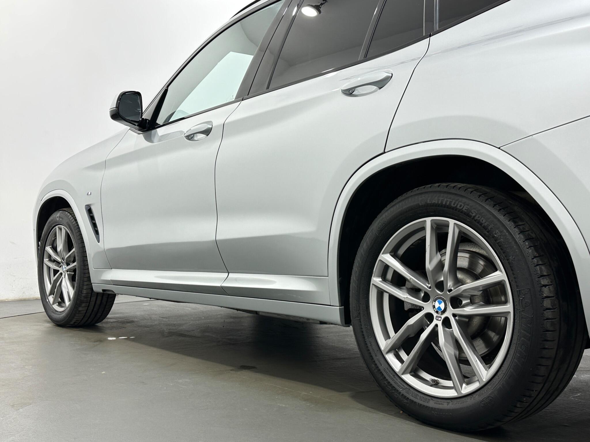 BMW X3 view 49