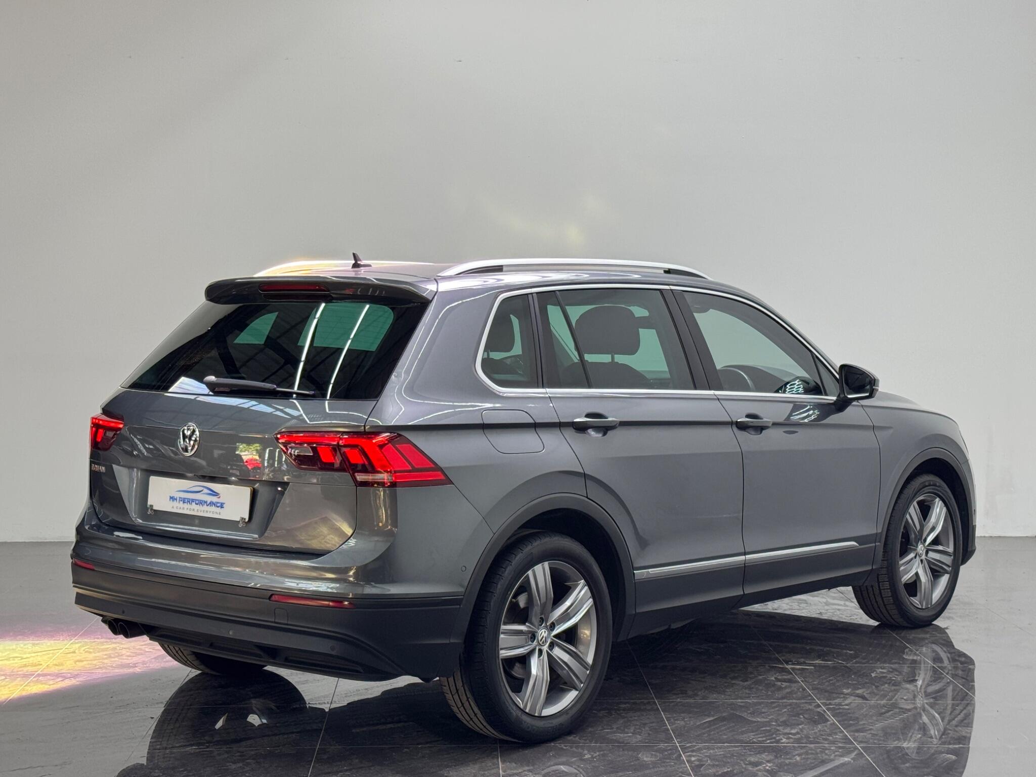 Volkswagen Tiguan view 37