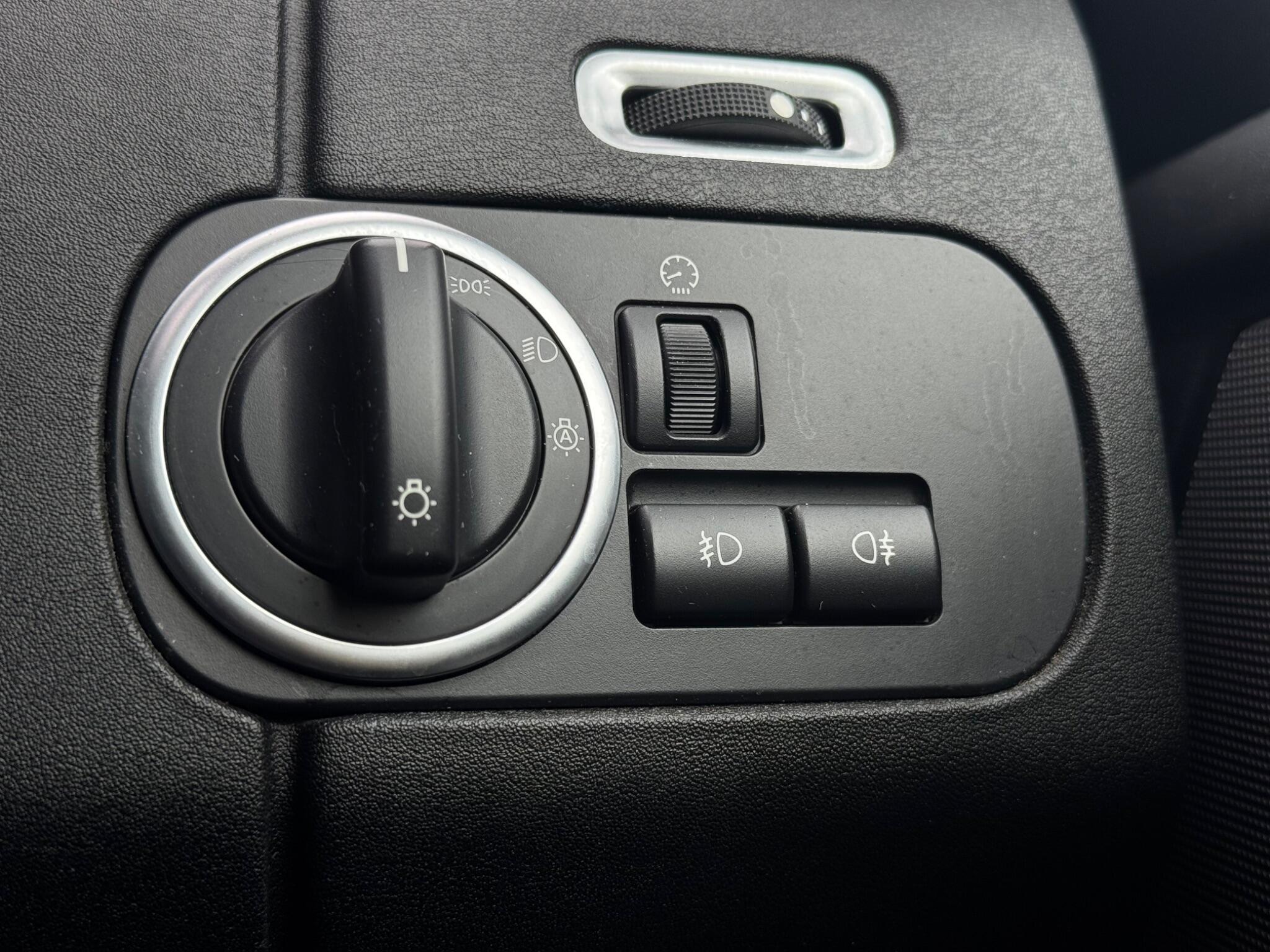 Land Rover Discovery view 53