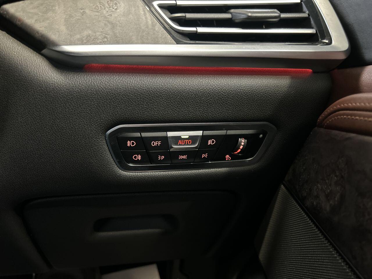 BMW X7 view 64