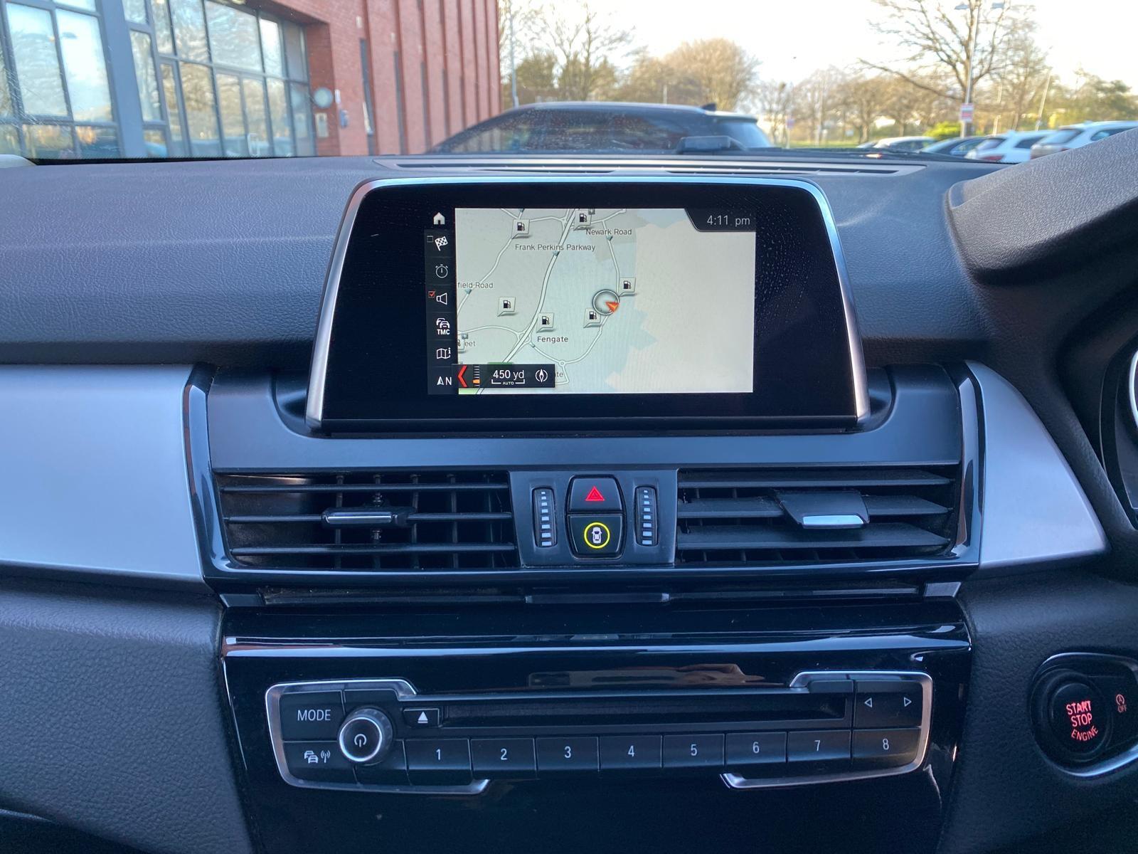 BMW 2 Series Active Tourer view 31