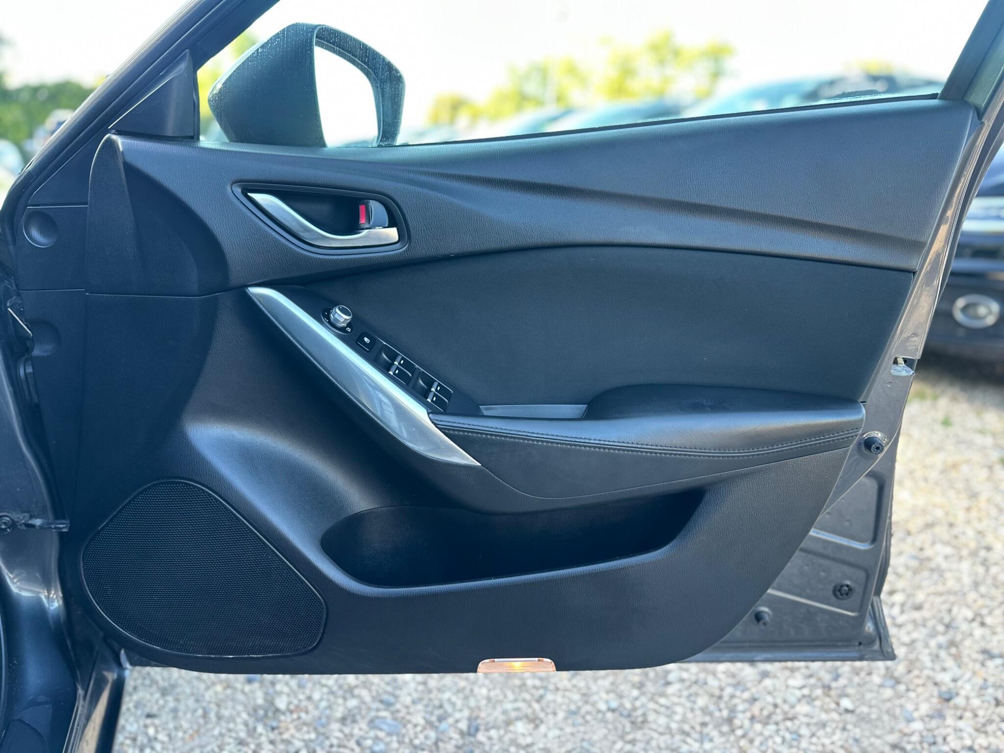 Mazda Mazda6 view 51