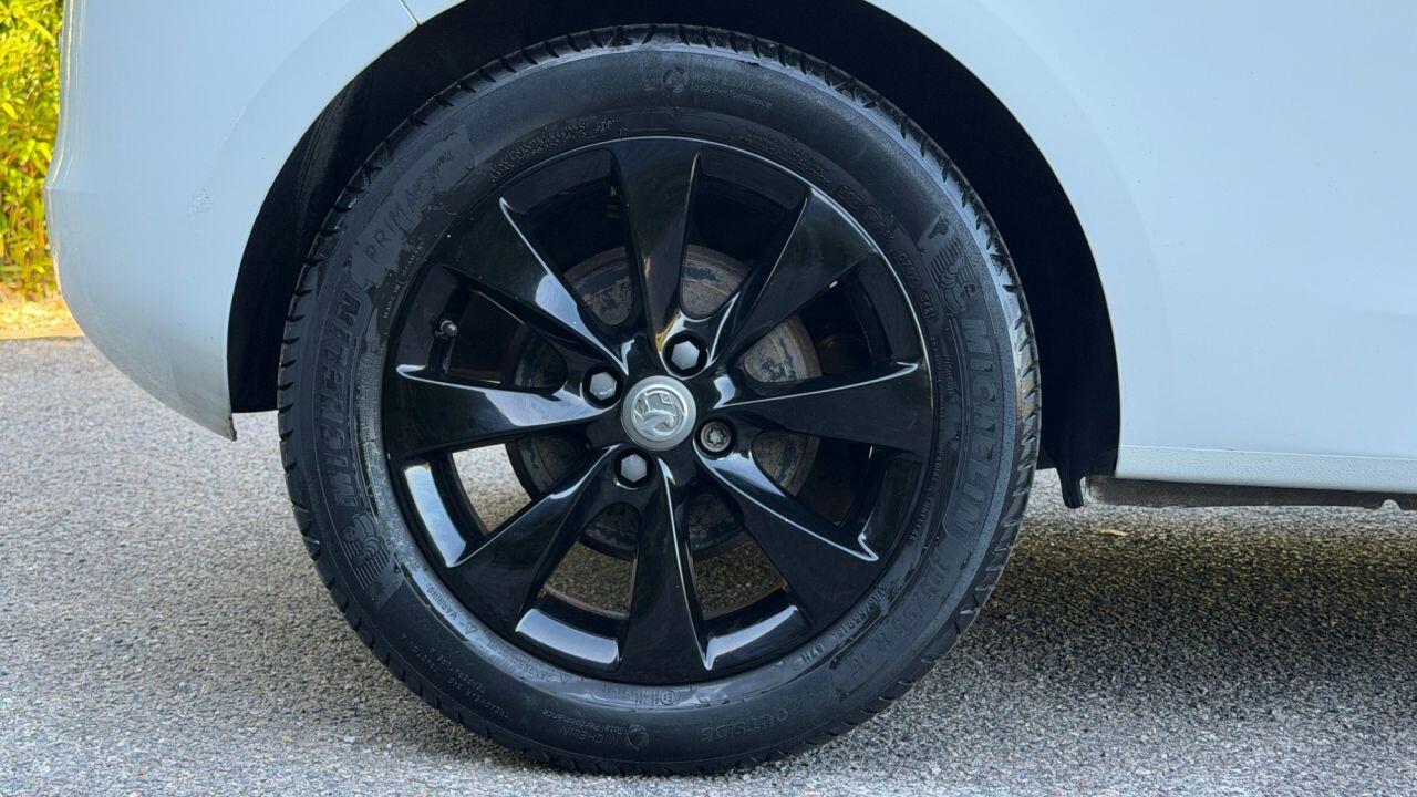 Vauxhall Corsa view 35