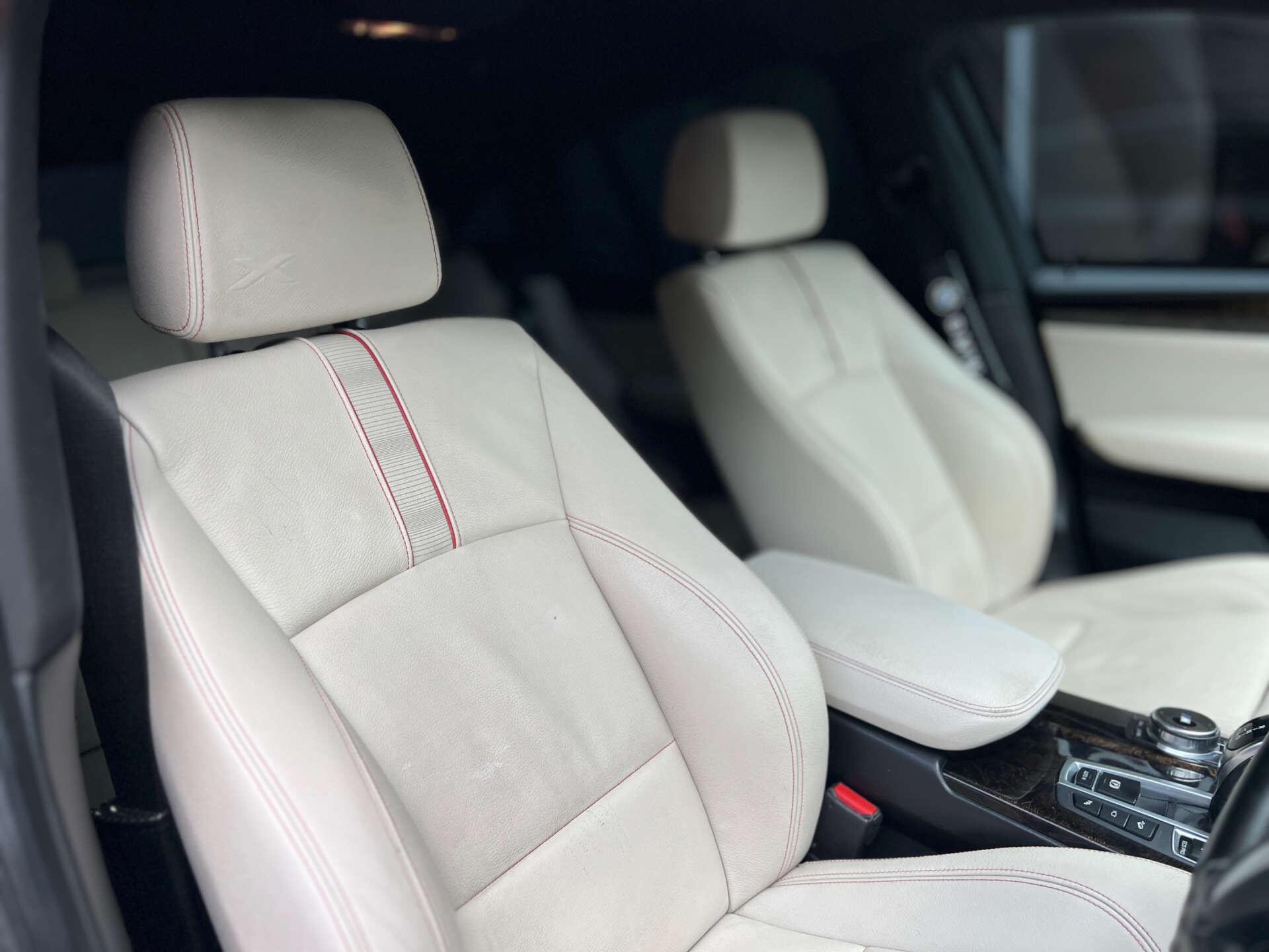 BMW X4 view 2