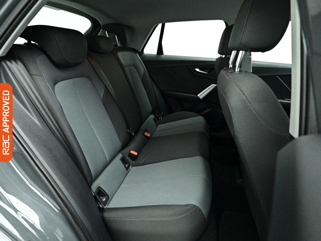 Audi Q2 view 12