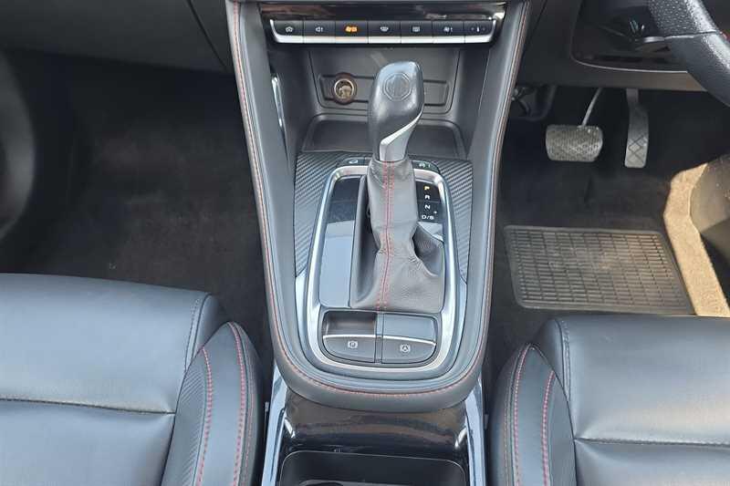 MG ZS view 14