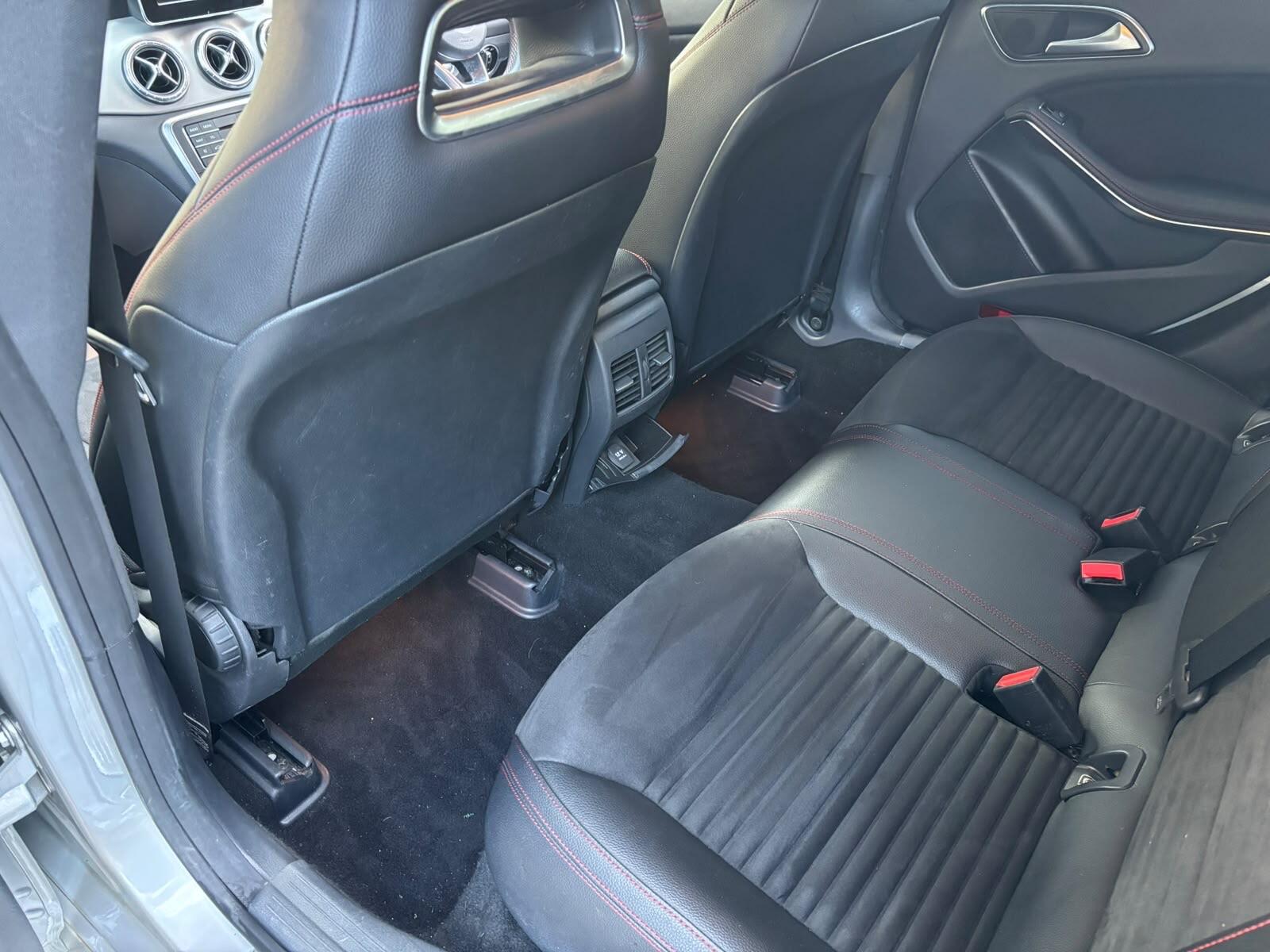 Mercedes-Benz Cla view 17