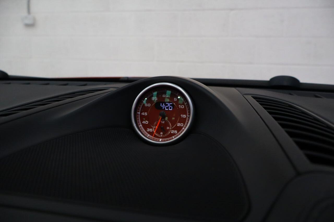 Porsche Cayenne view 25