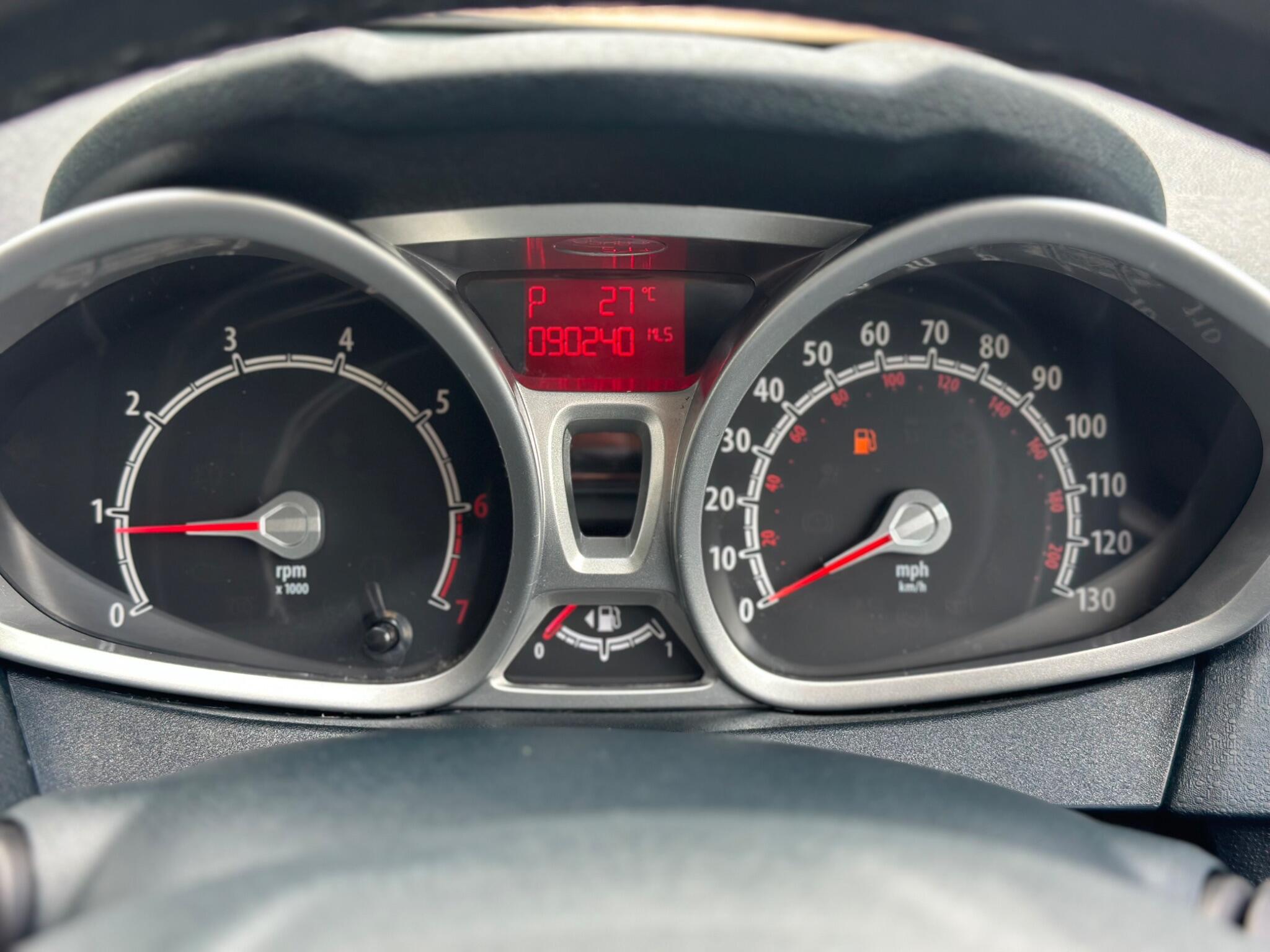 Ford Fiesta view 29