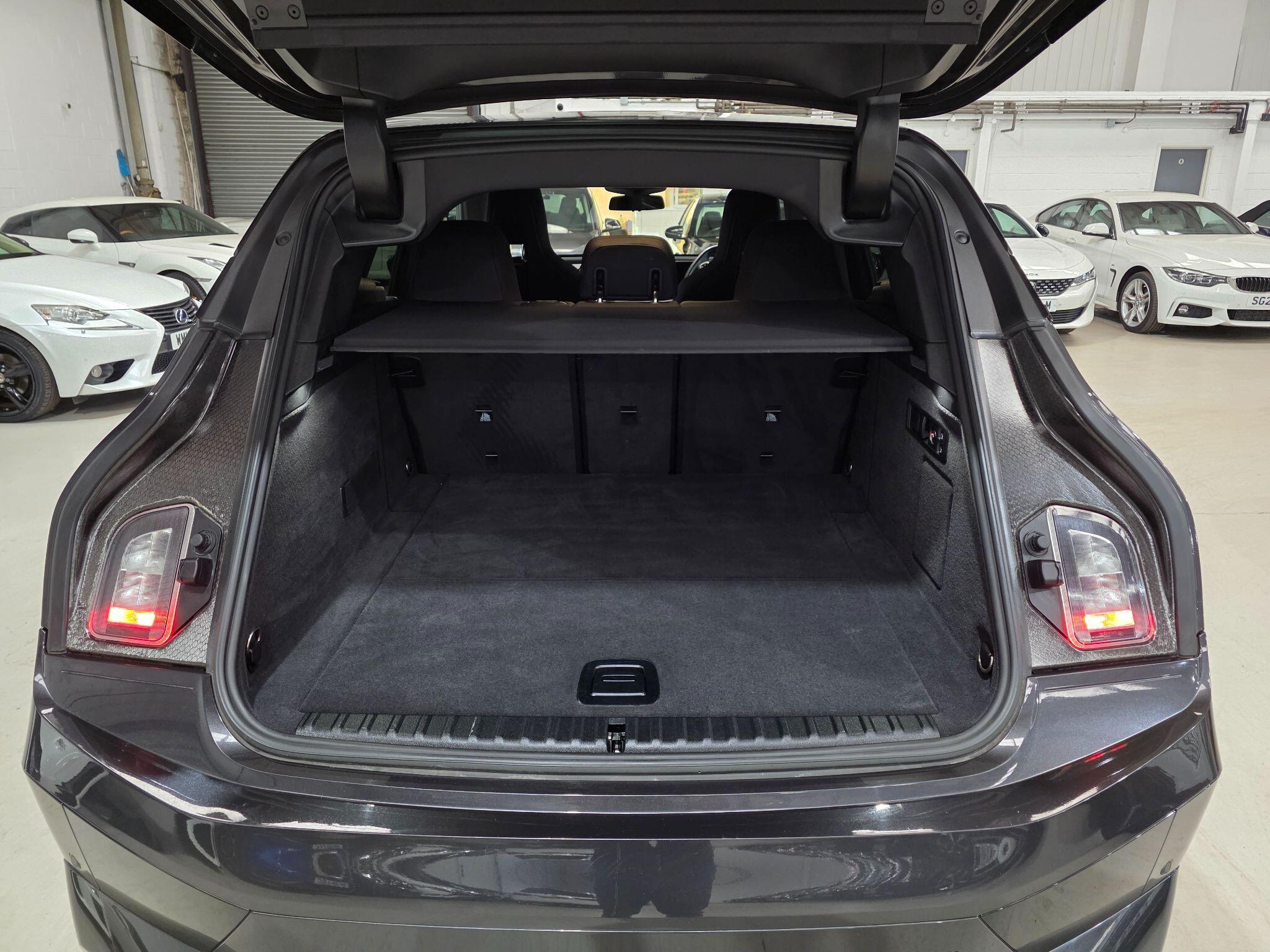 BMW Ix view 37