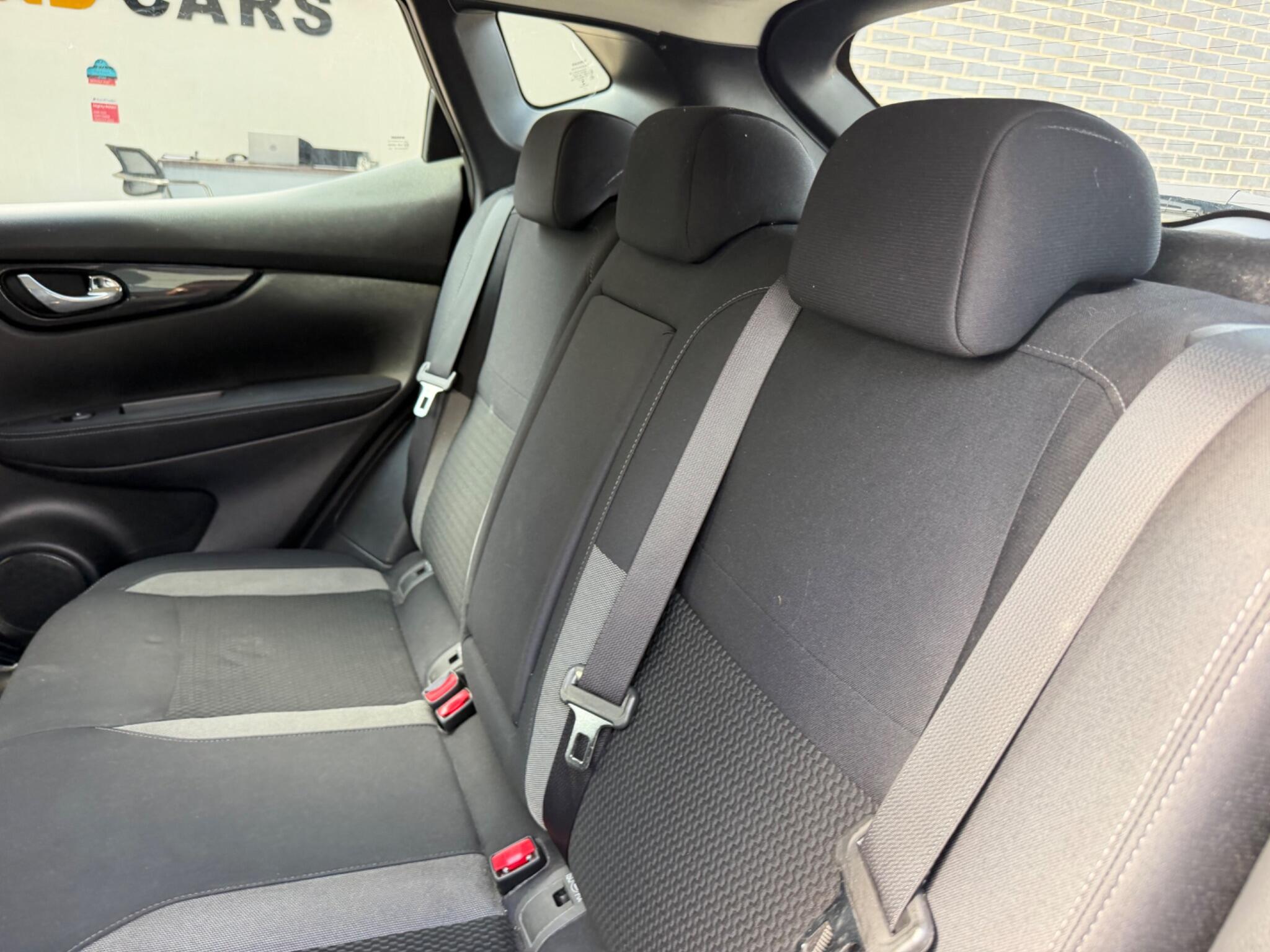 Nissan Qashqai view 26