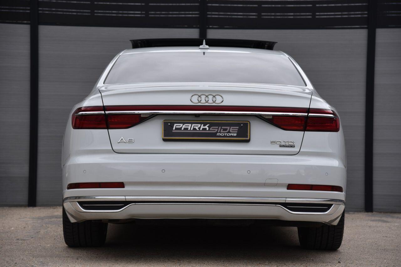 Audi A8 view 10