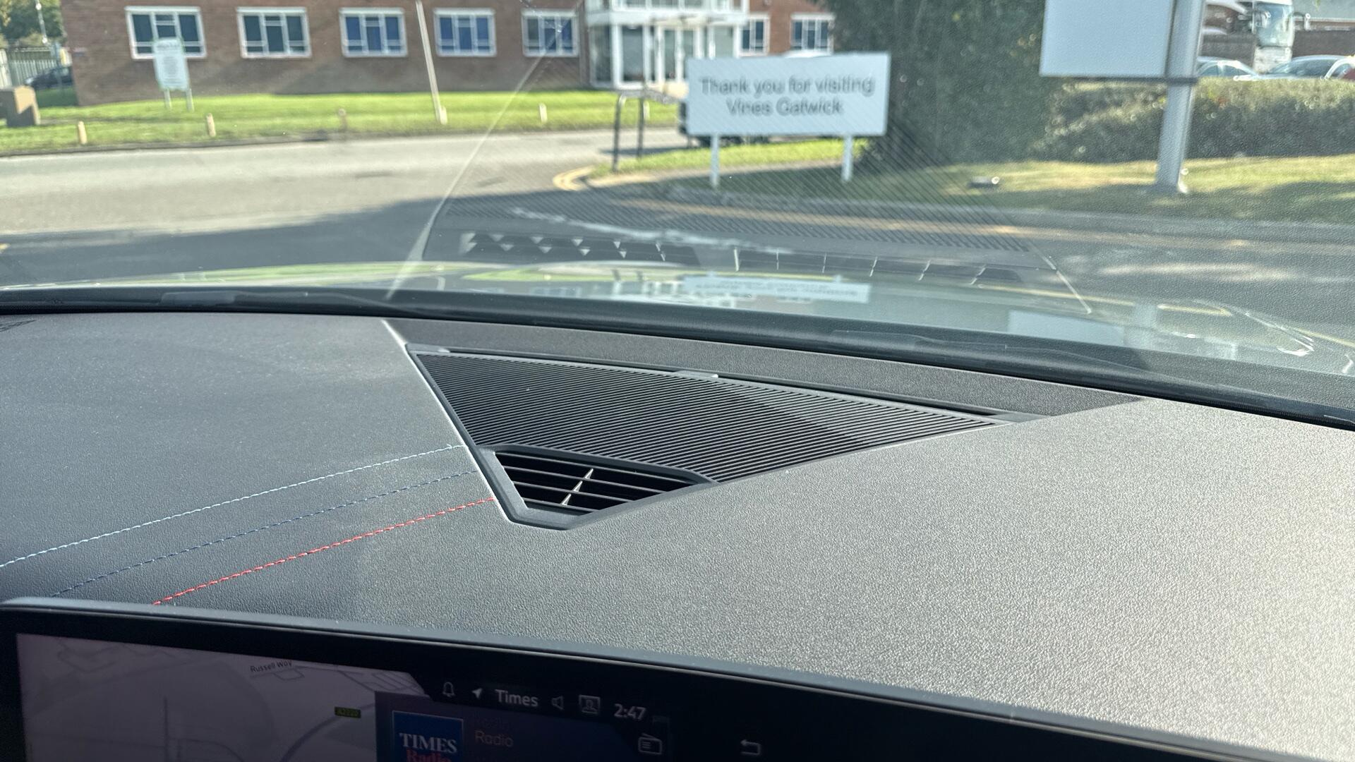BMW 1 Series view 40
