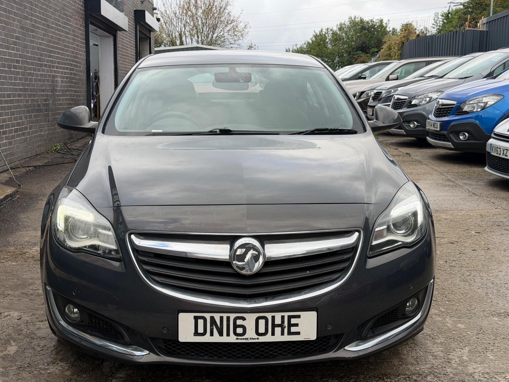 Vauxhall Insignia view 2