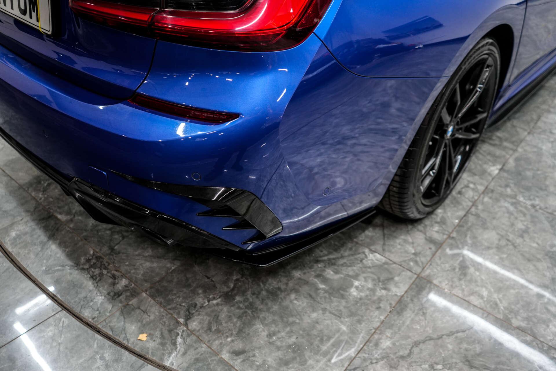 BMW 3 Series view 14