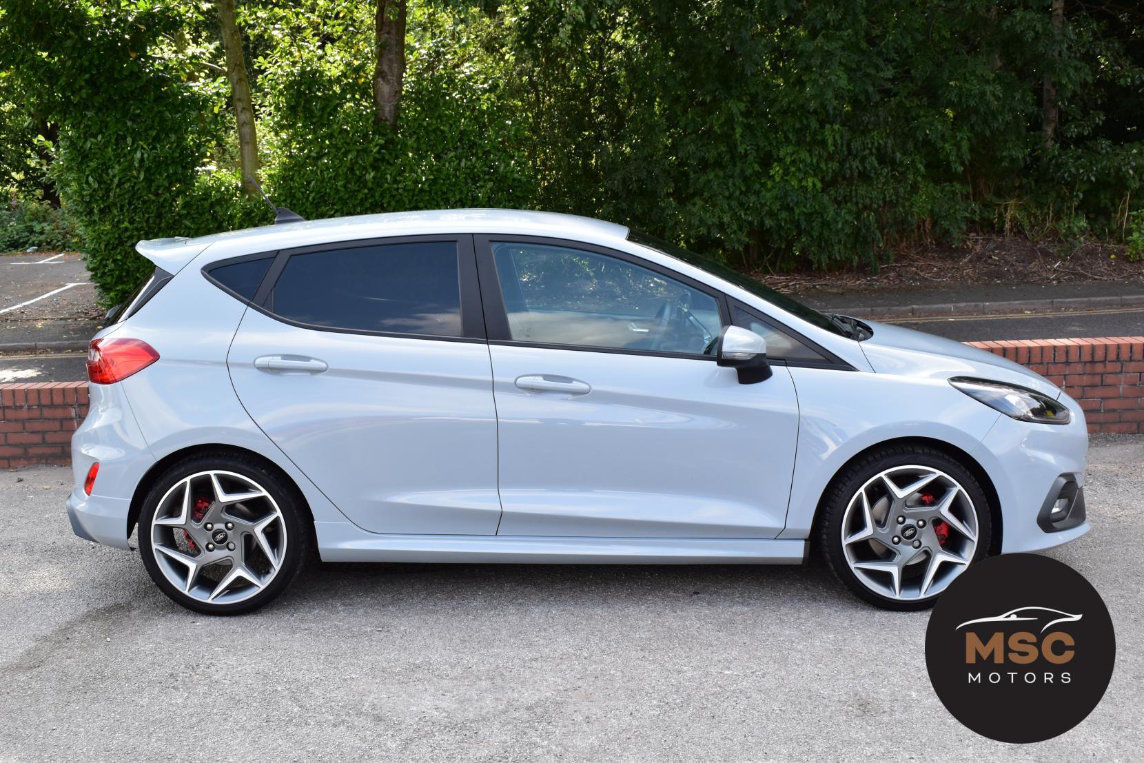Ford Fiesta view 21