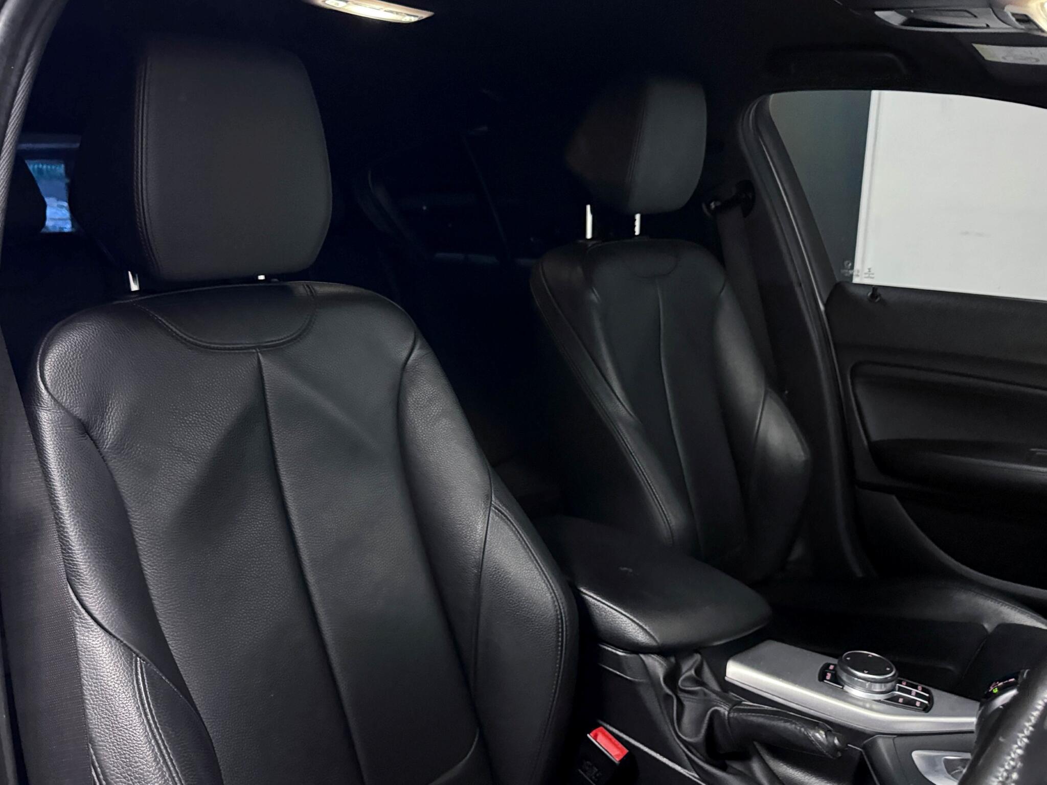 BMW 1 Series view 18