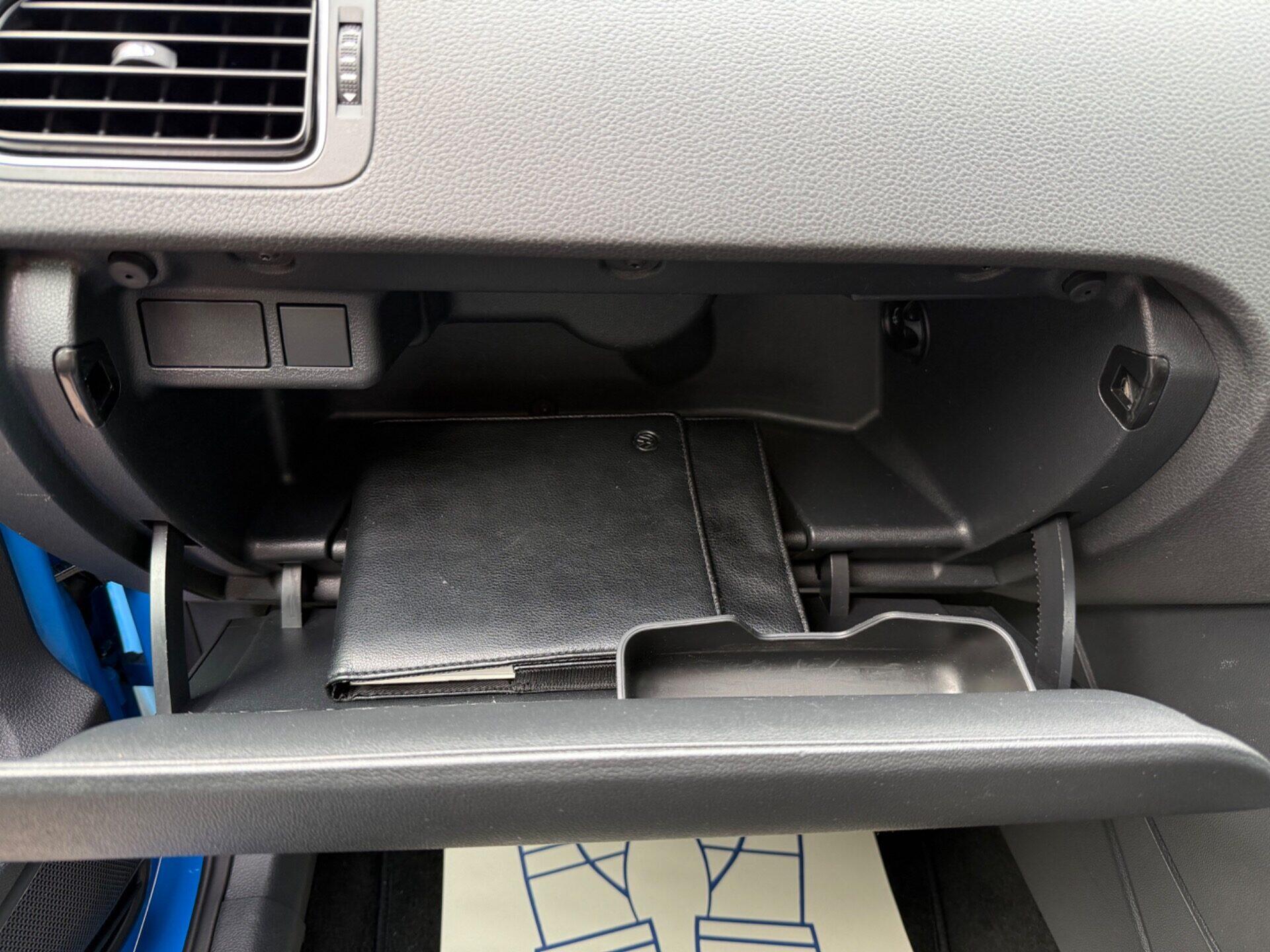 Volkswagen Polo view 40