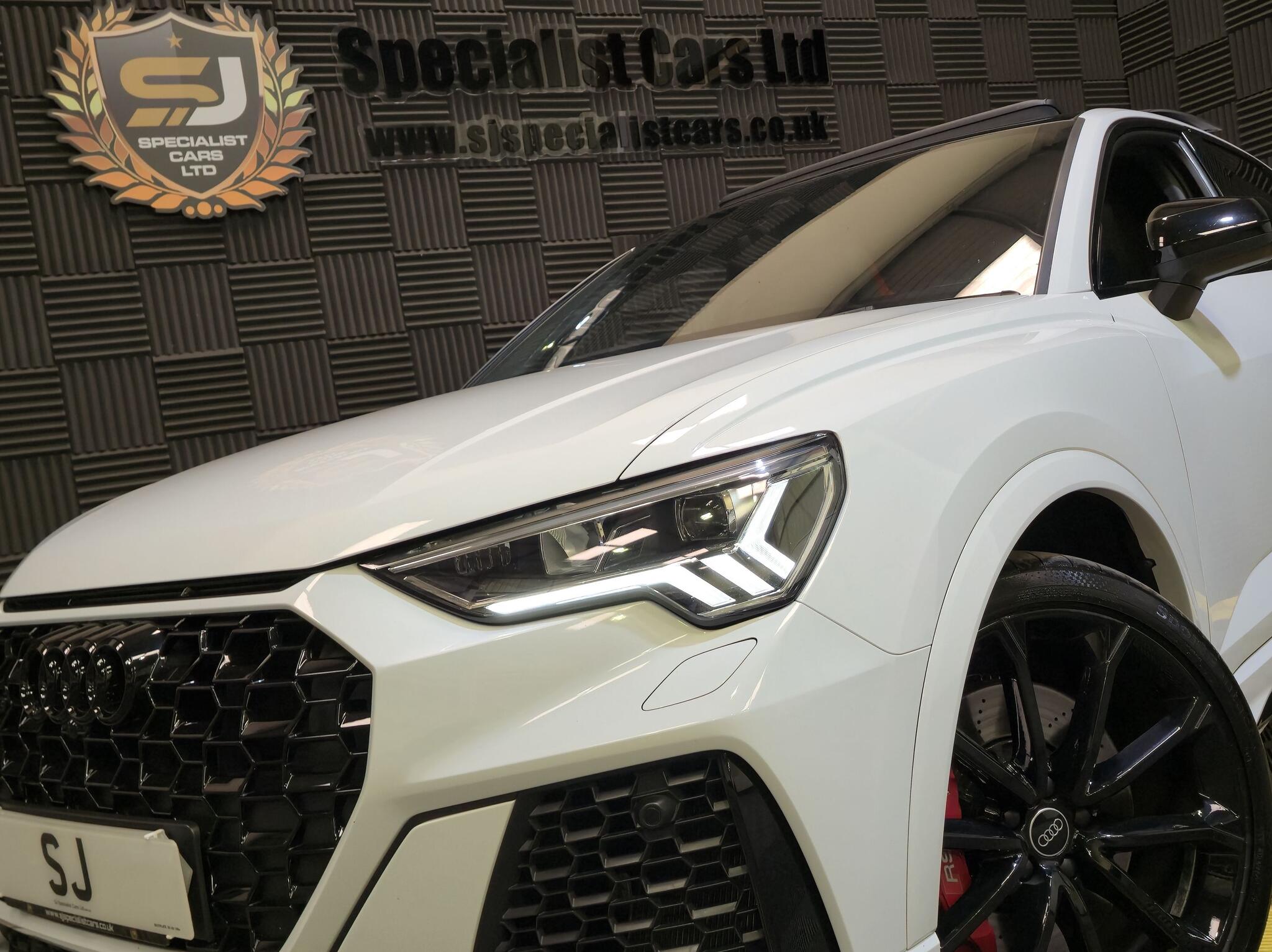 Audi RS Q3 view 6