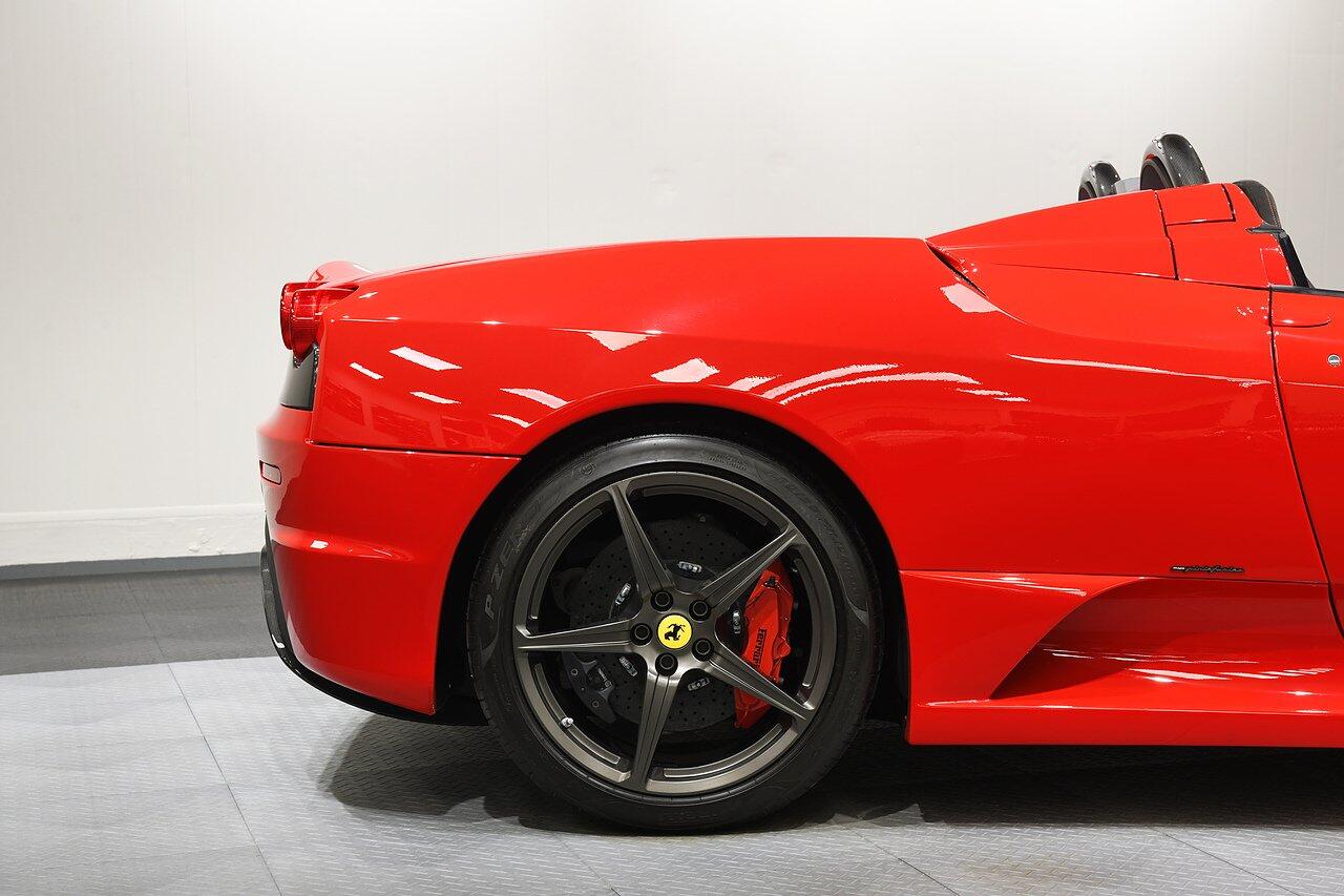 Ferrari F430 view 50