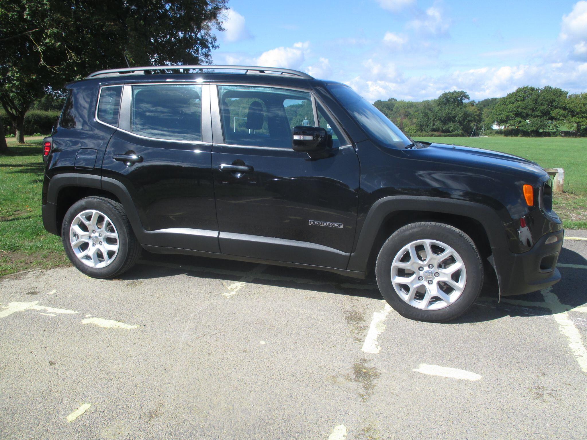 Jeep Renegade view 6