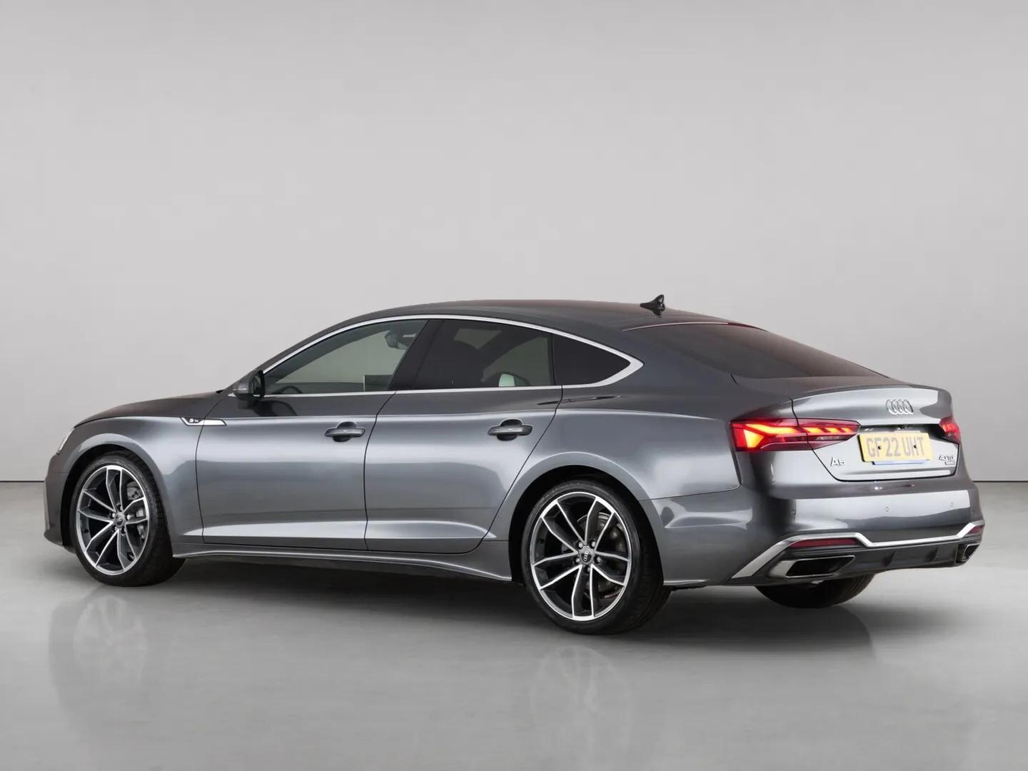 Audi A5 view 7