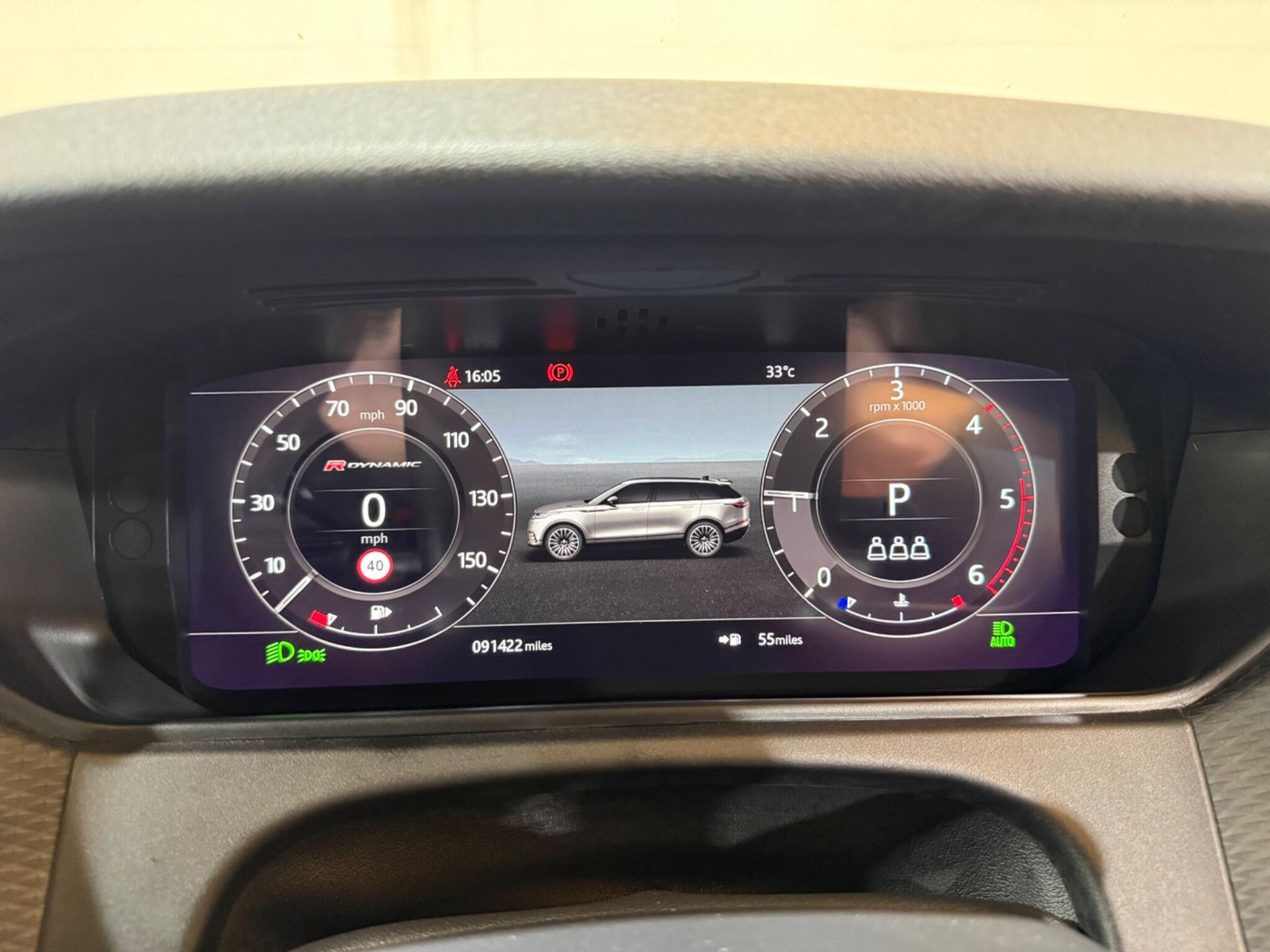 Land Rover Range Rover Velar view 27