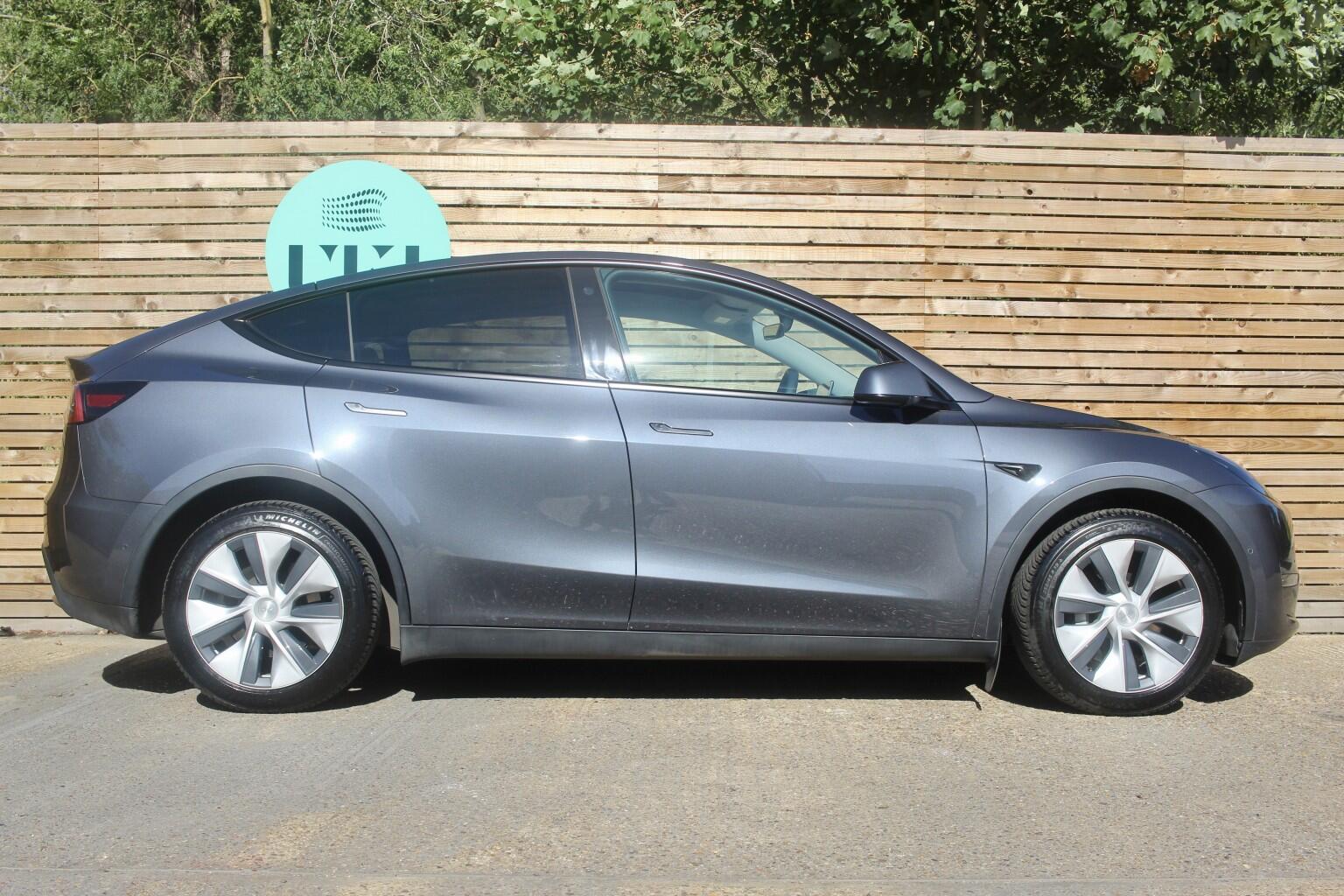 Tesla Model Y view 6
