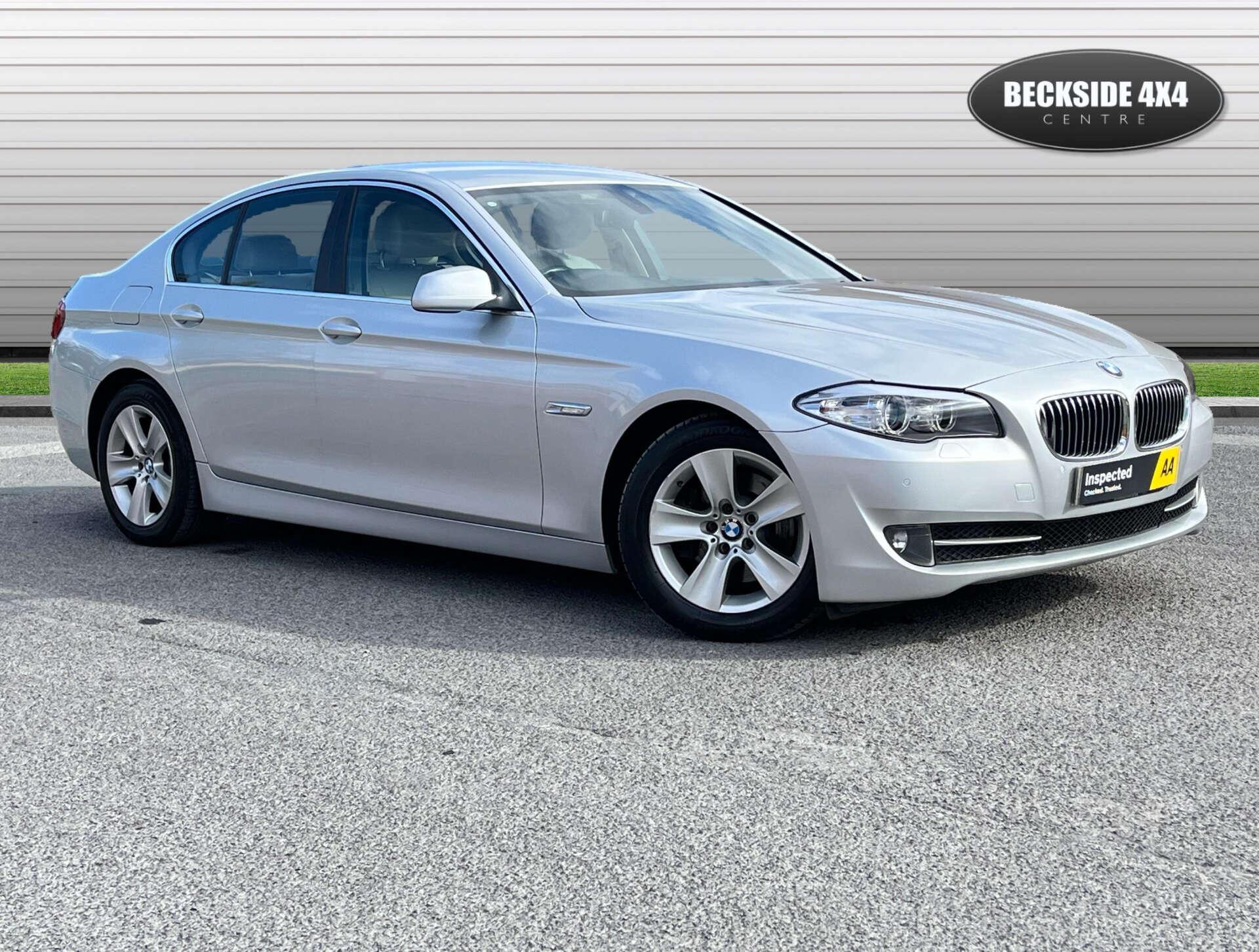 BMW 5 Series view 12